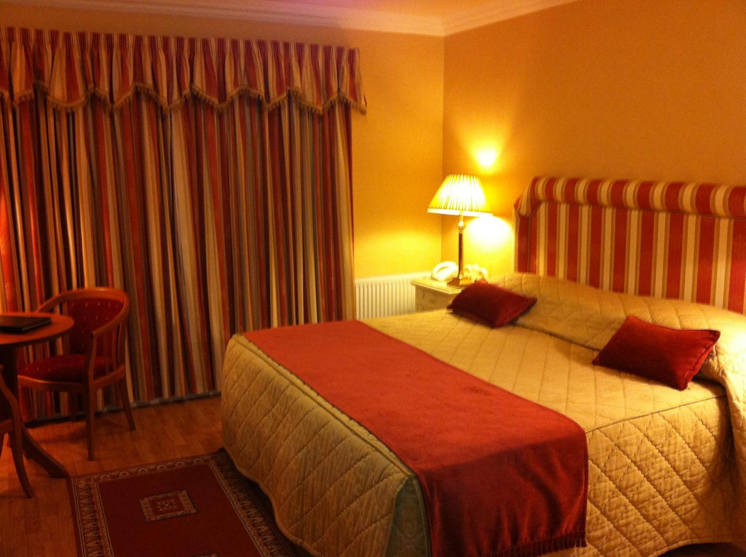 Standard King Room or Twin Room photo 3