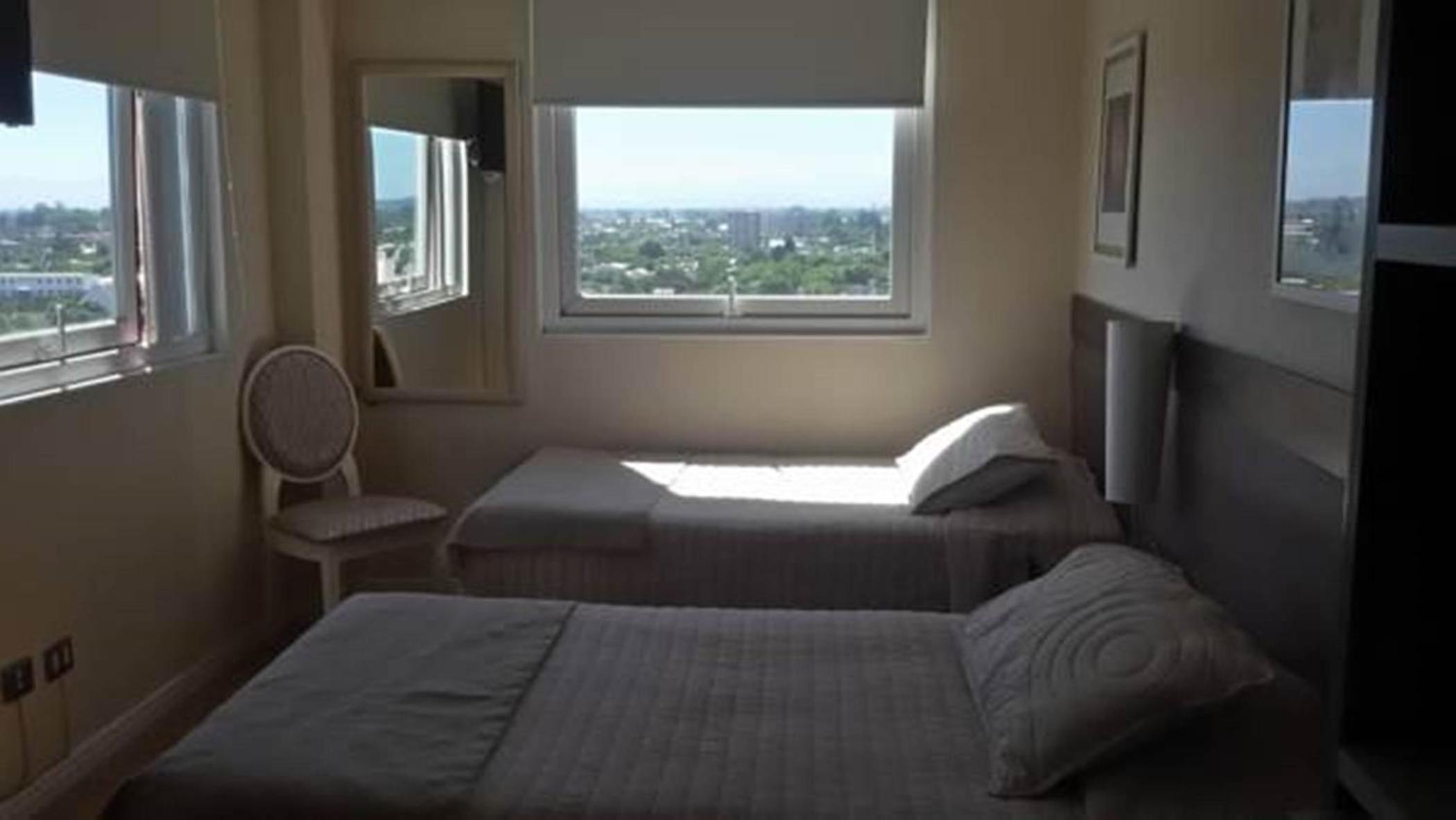 Twin Room with Private Bathroom photo 1