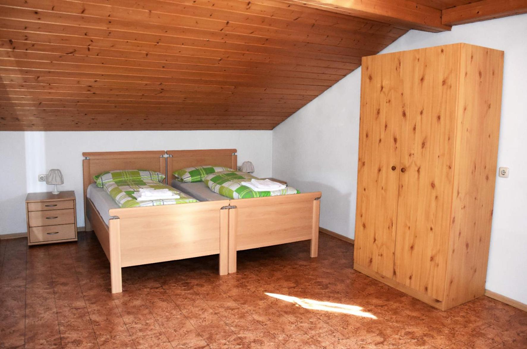 Double Room - Photo 3