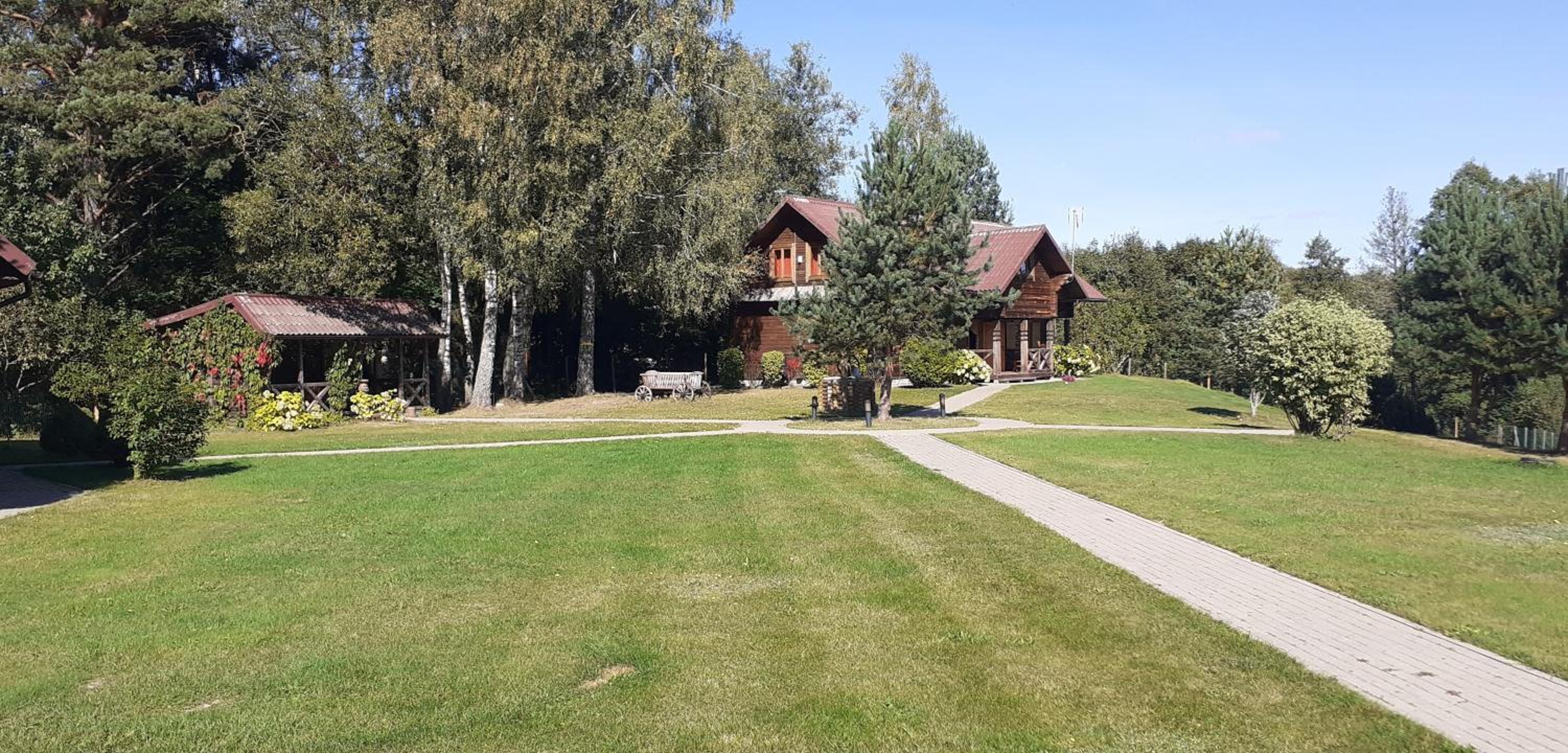 Villa photo 2