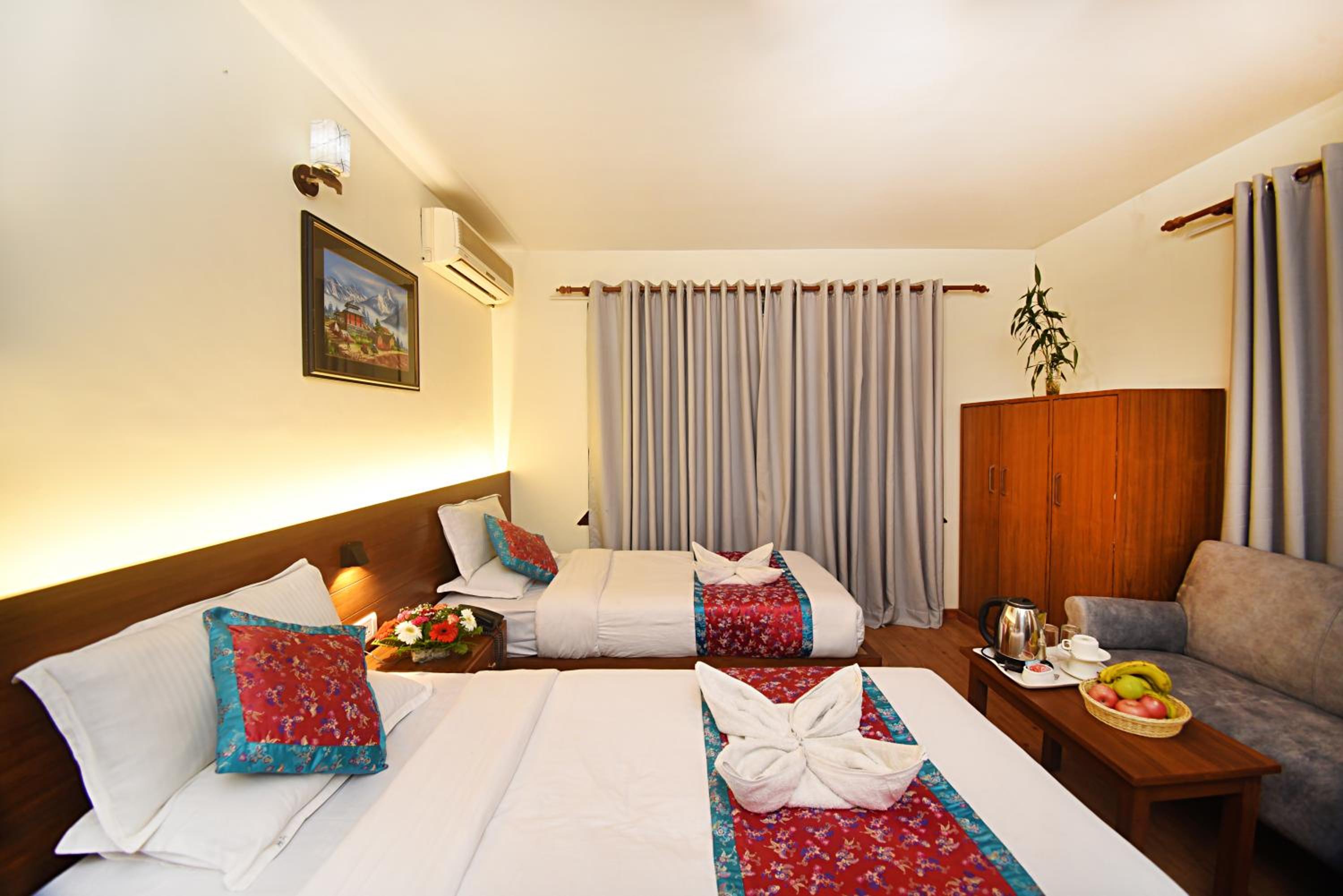 Deluxe Twin Room