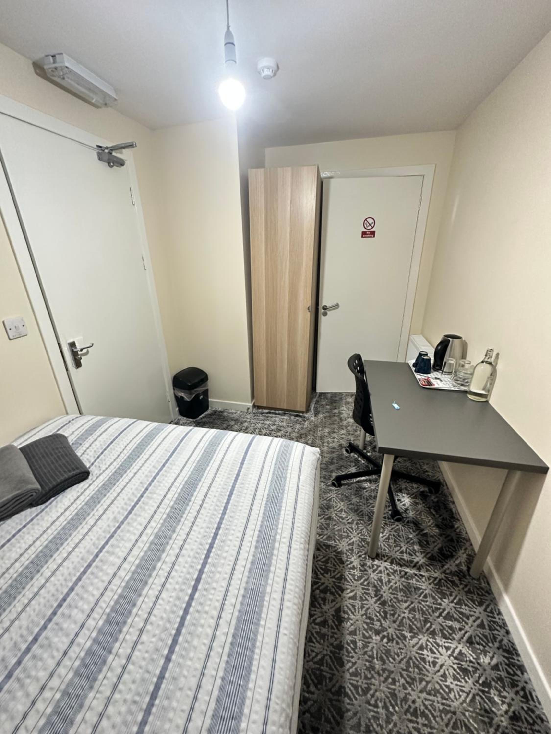 Economy Double Room photo 1
