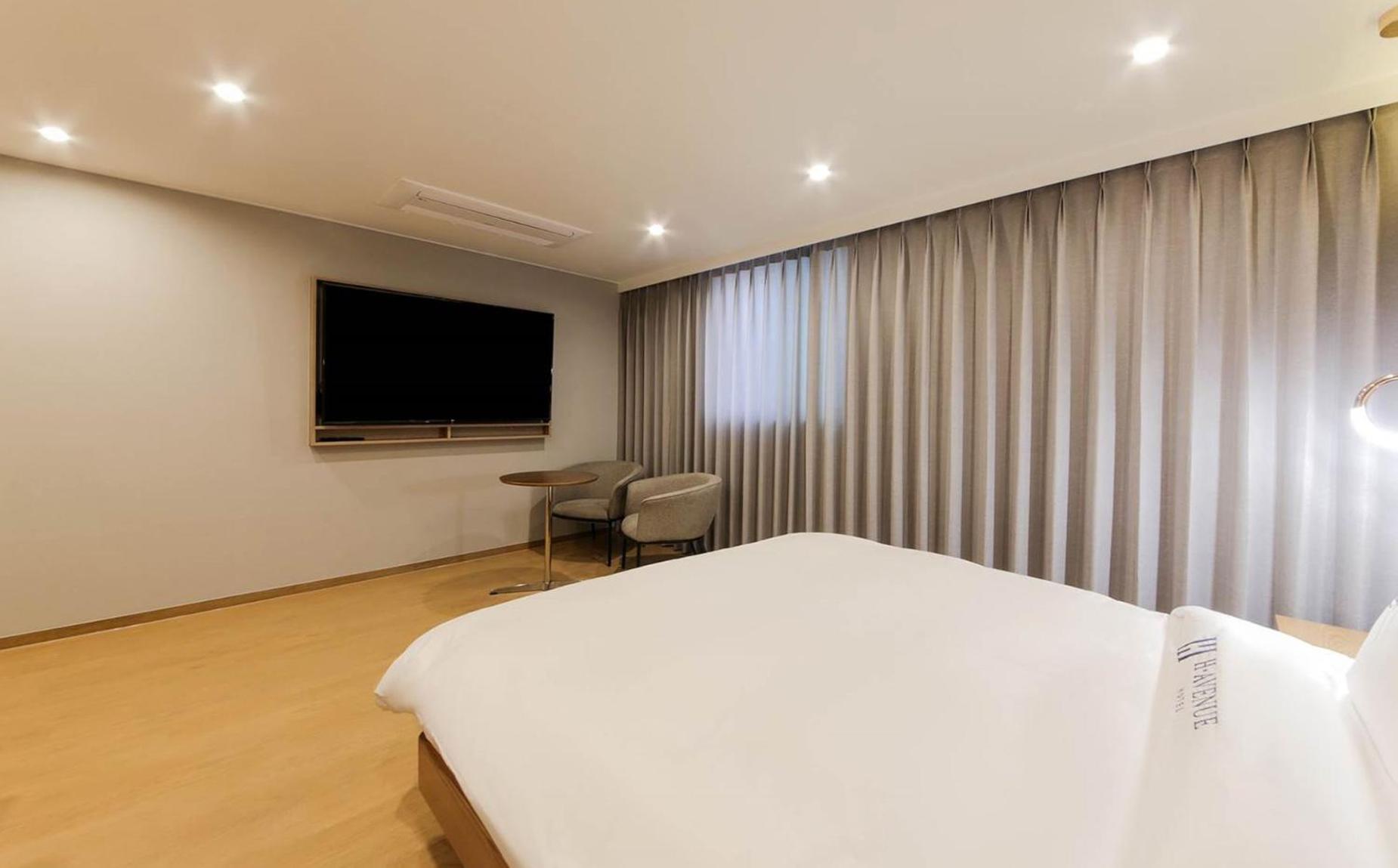 Deluxe Room - Photo 1