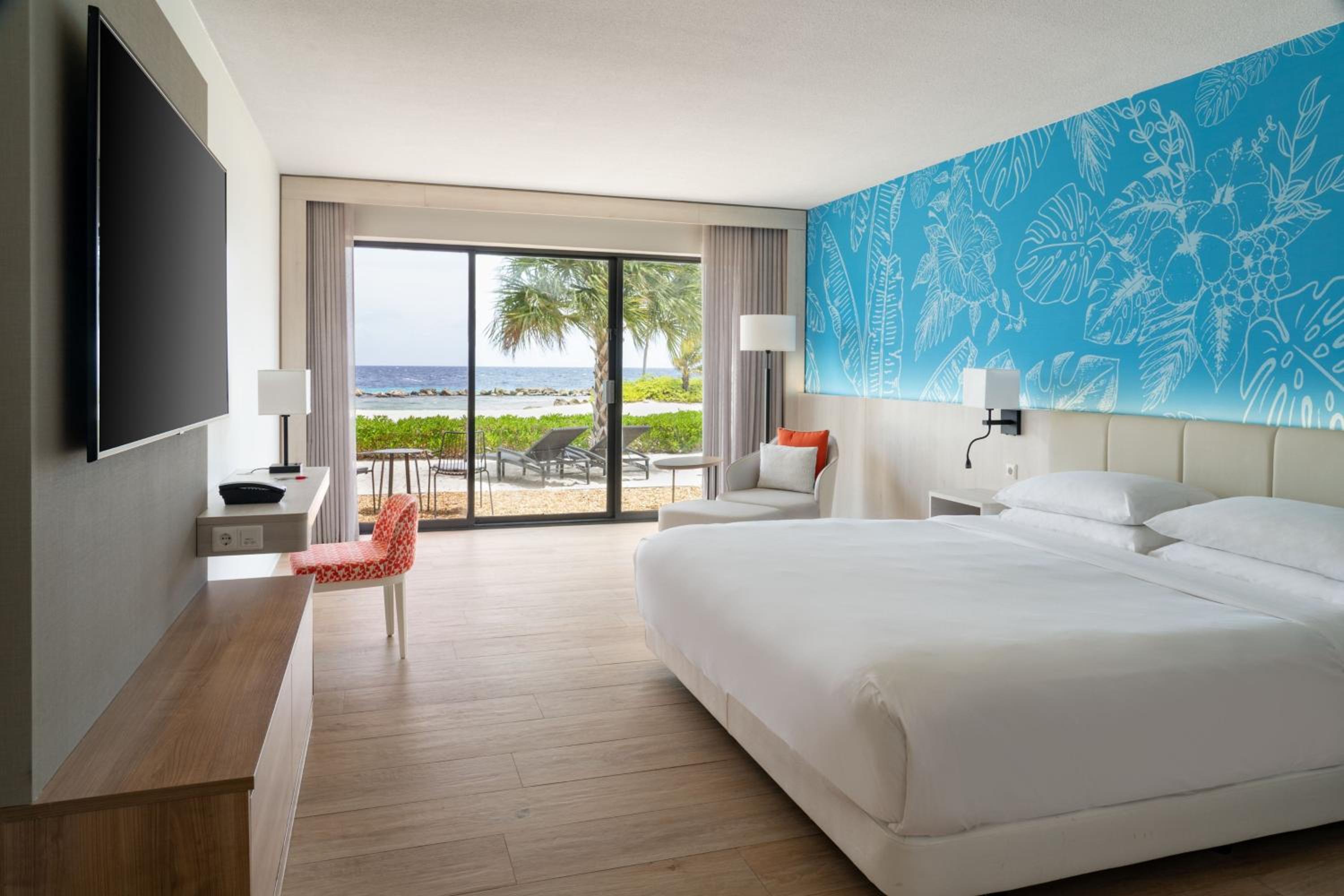 King Room - Ocean Front - Photo 1
