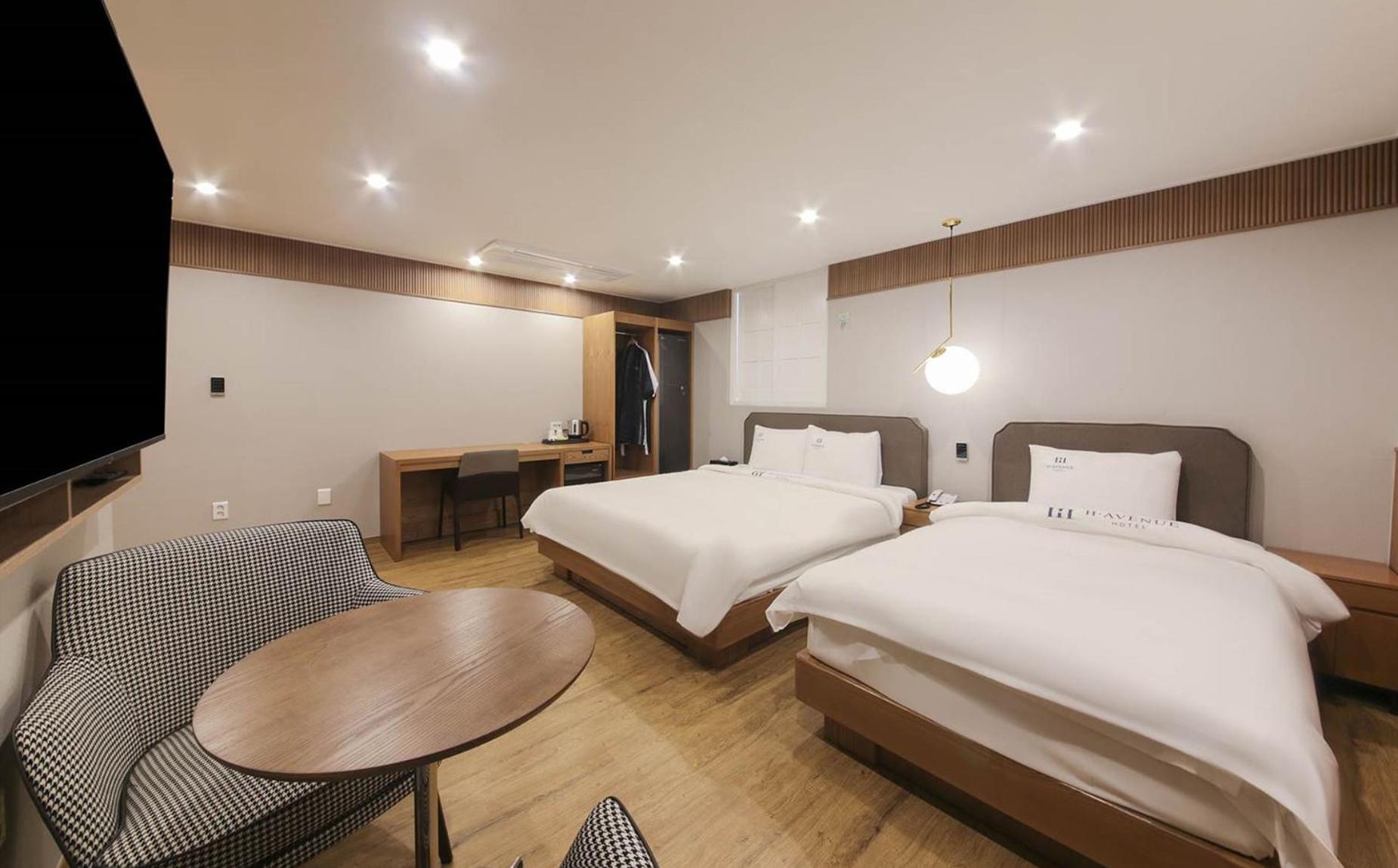 Twin Room - Photo 1