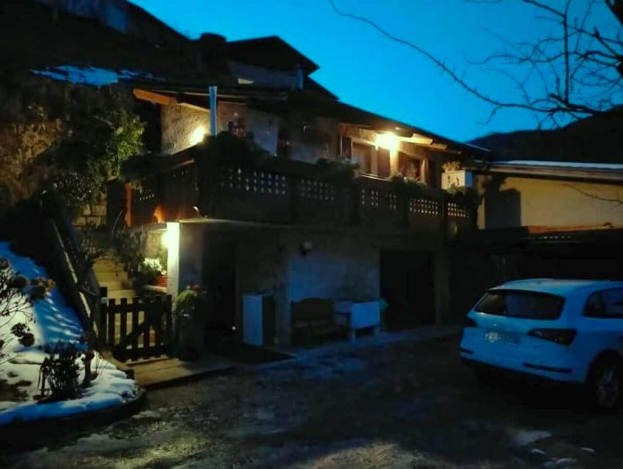 One-Bedroom House - Photo 18