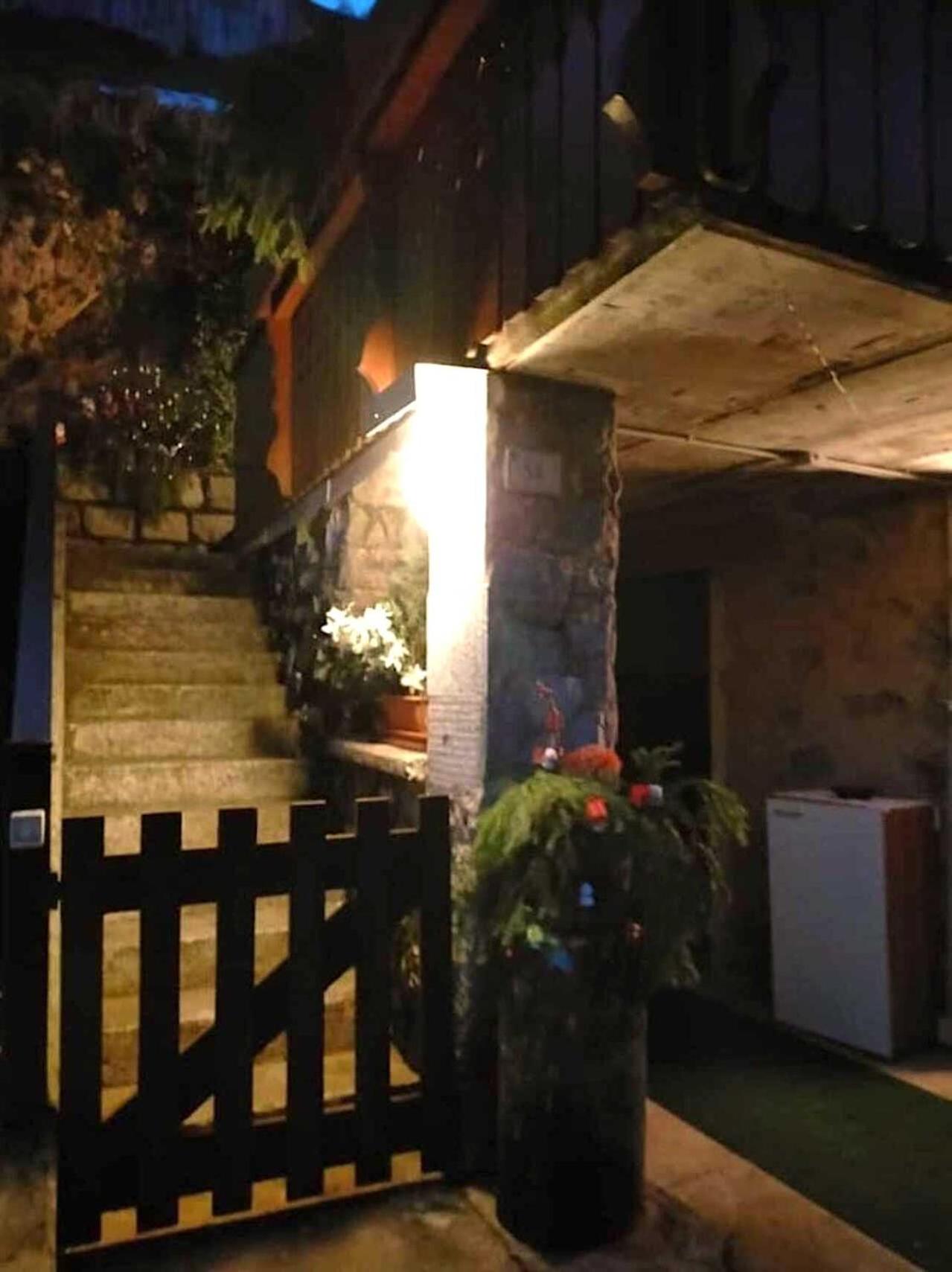 One-Bedroom House - Photo 23