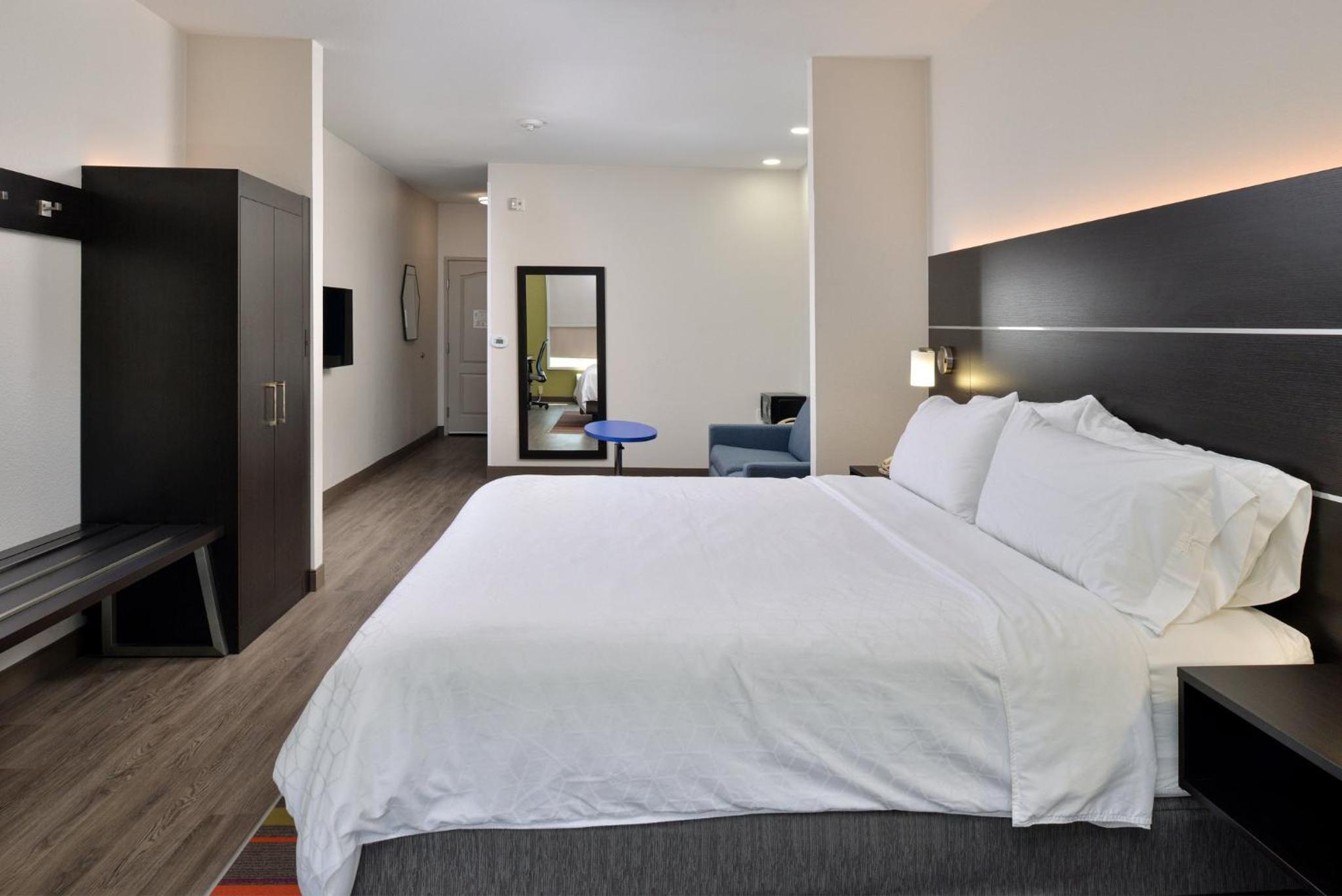 Deluxe King Room - Mobility Access - Photo 3