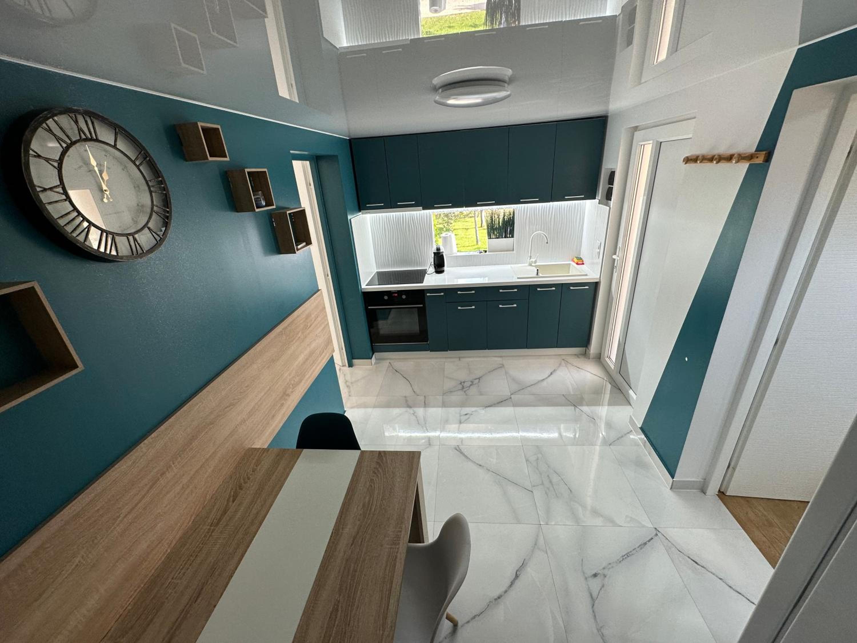 One-Bedroom House photo 3