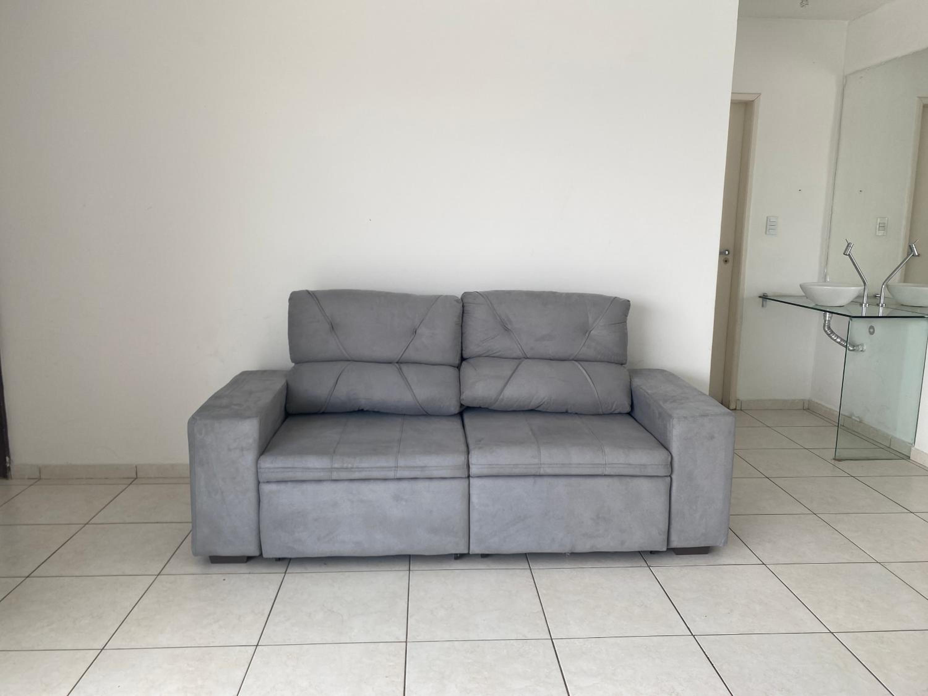 Apartment photo 2