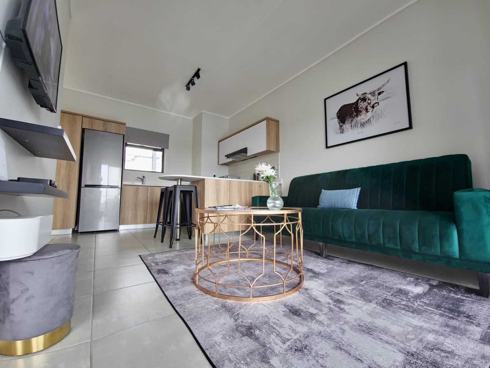 One-Bedroom Apartment photo 1
