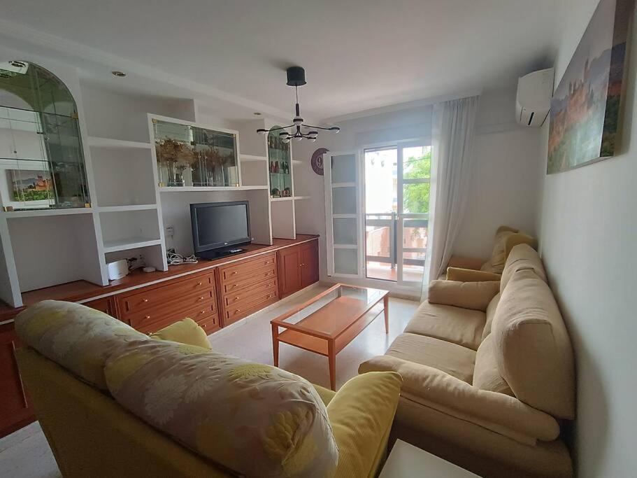Apartamento con Balcón
