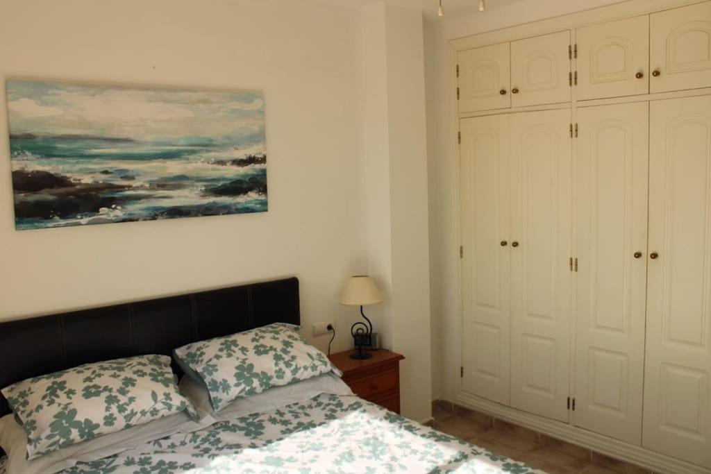 Two-Bedroom Apartment photo 2