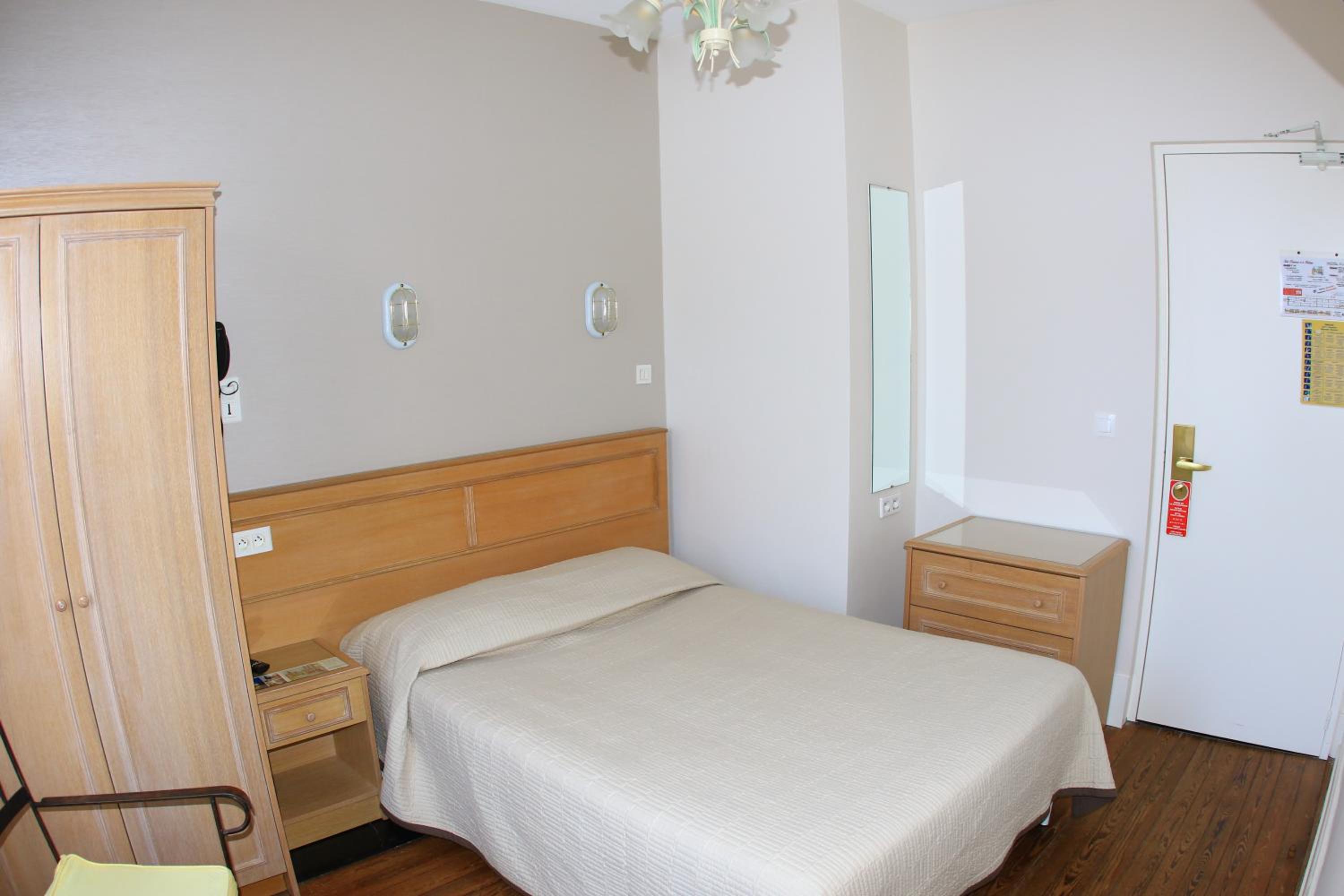 Standard Single Room photo 2