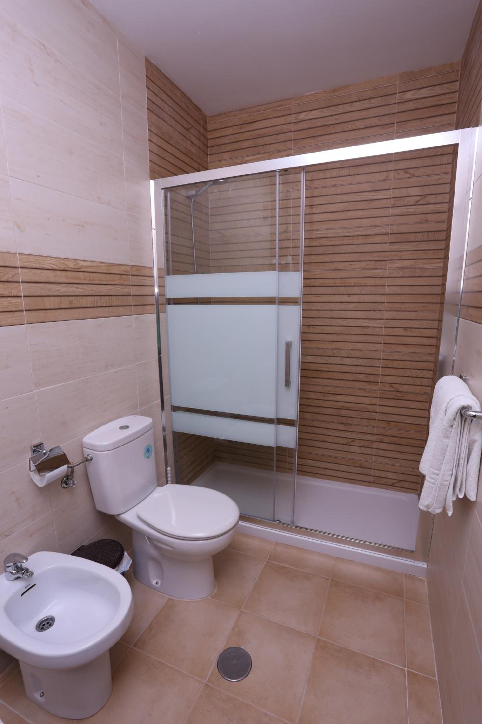 Triple Room - Photo 3