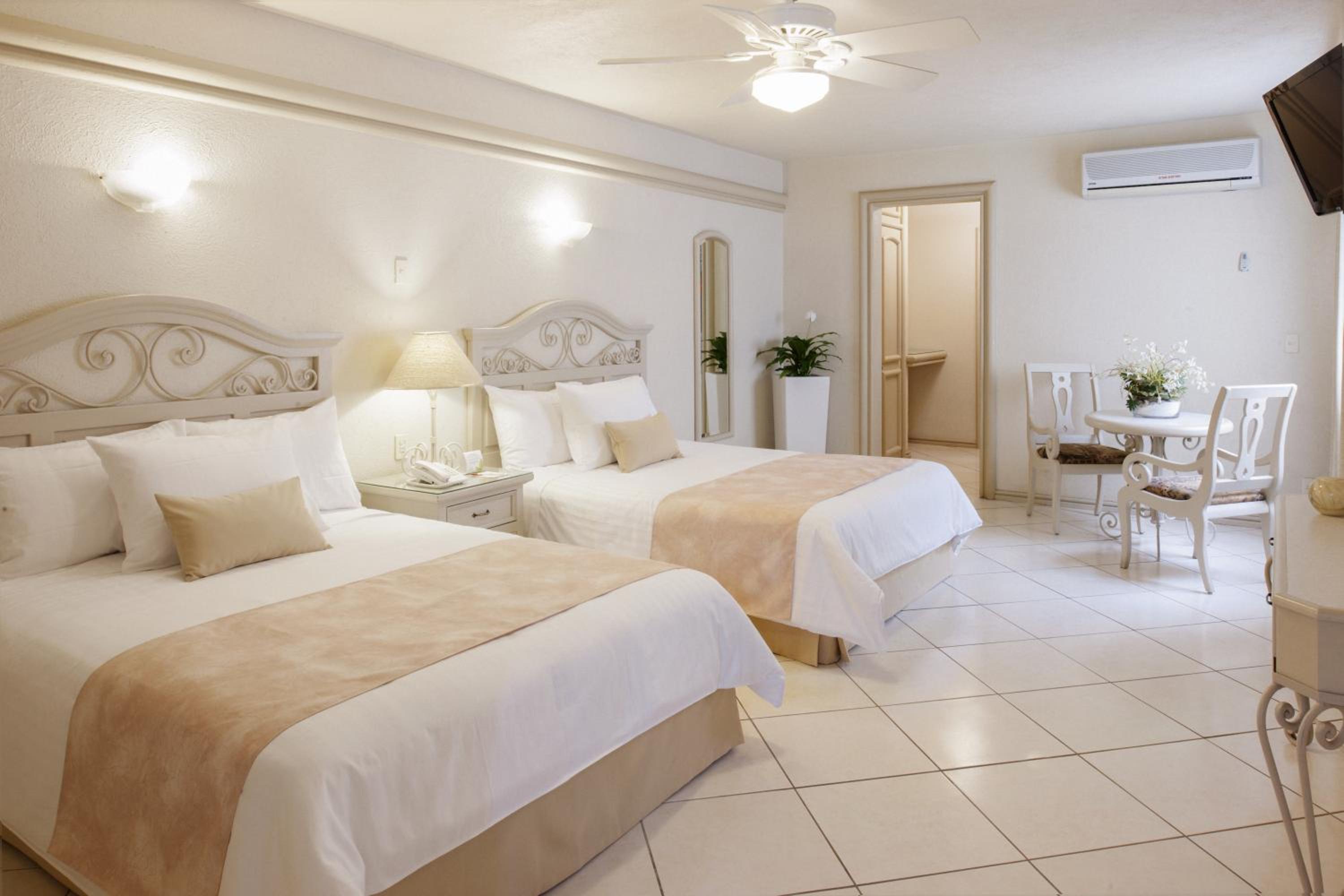Two-Bedroom Suite - Photo 1