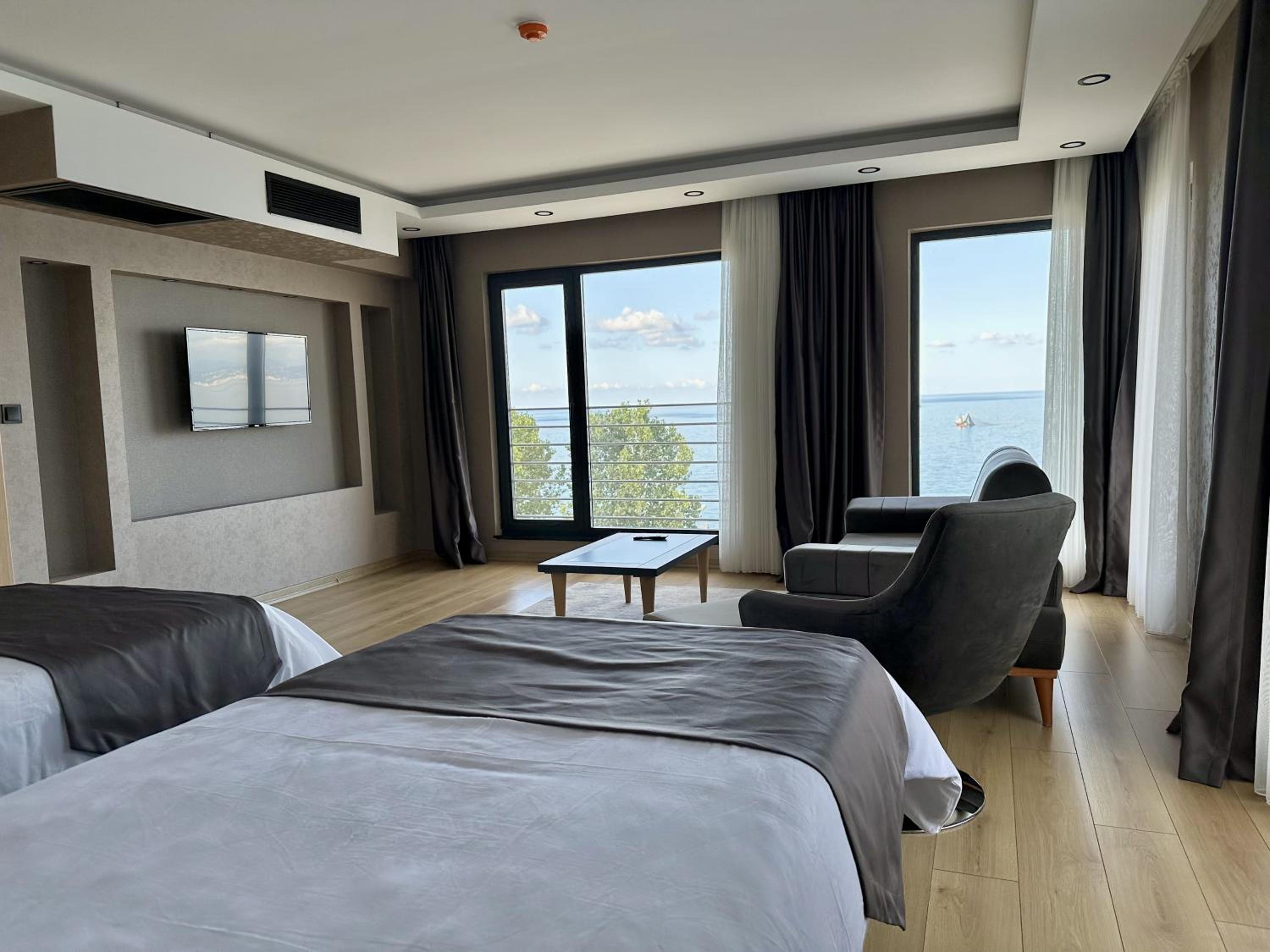 Family Suite - Photo 19