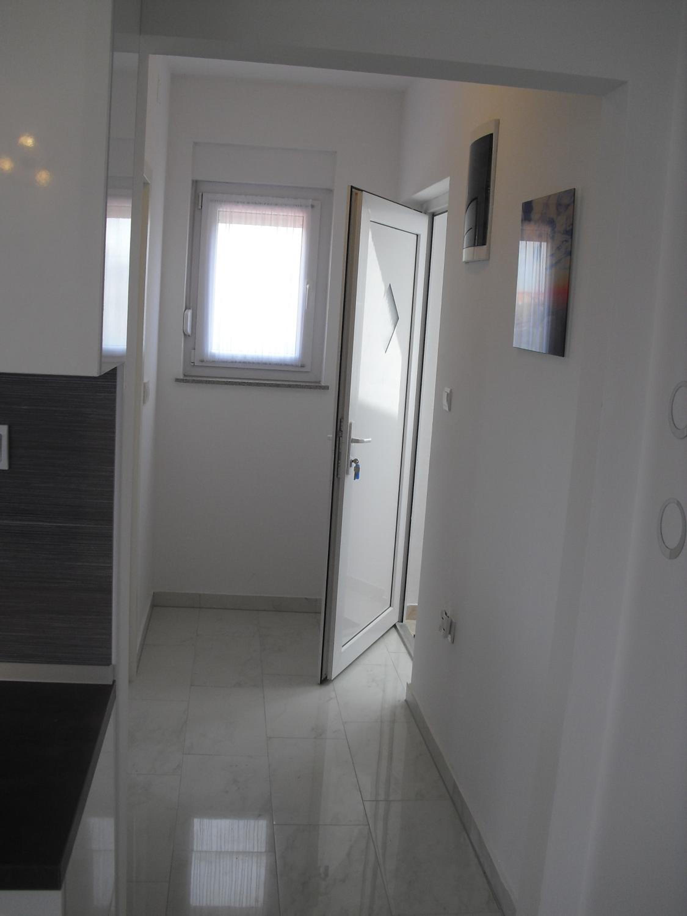 Two-Bedroom Apartment with Terrace and Sea View photo 1