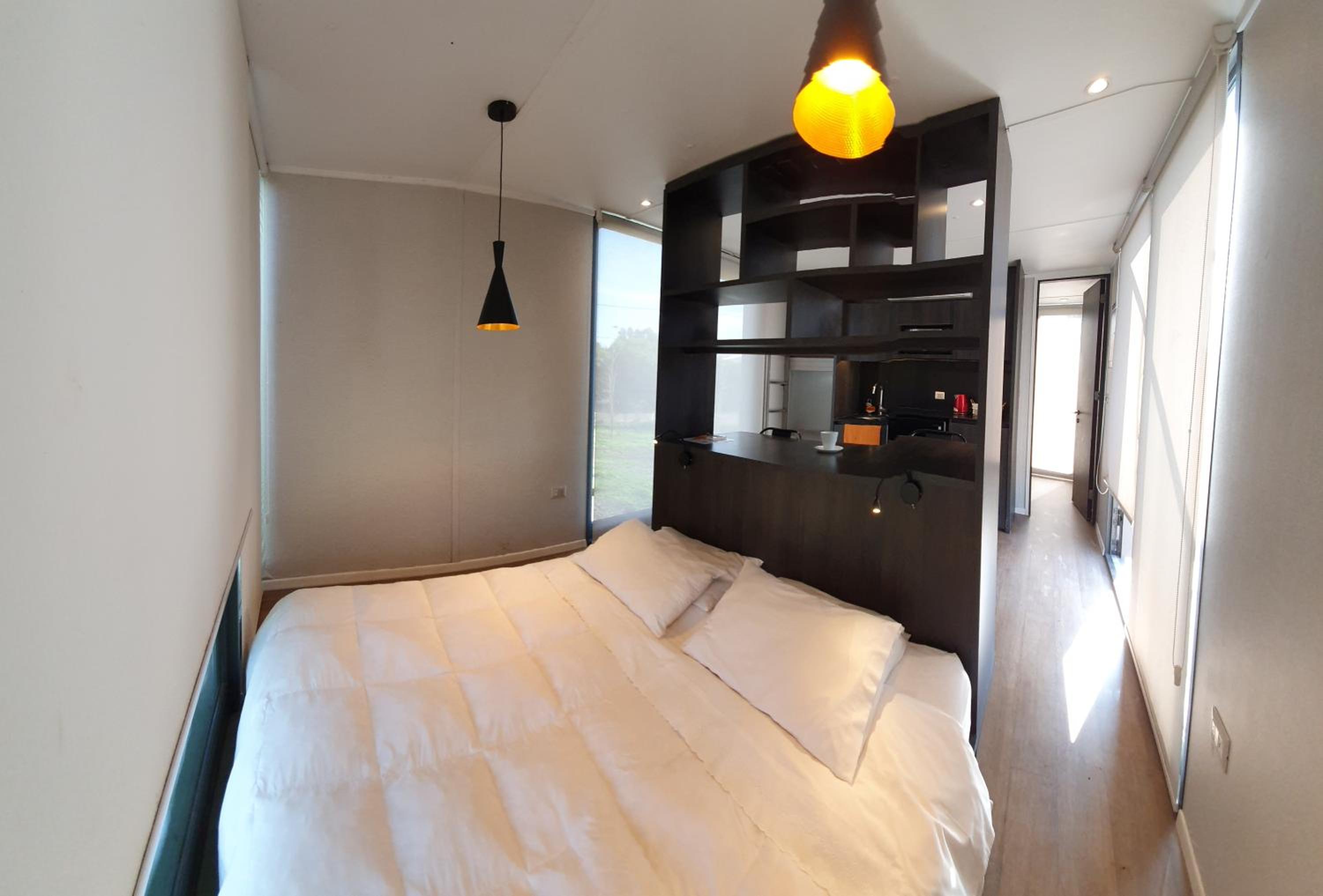 One-Bedroom House photo 1