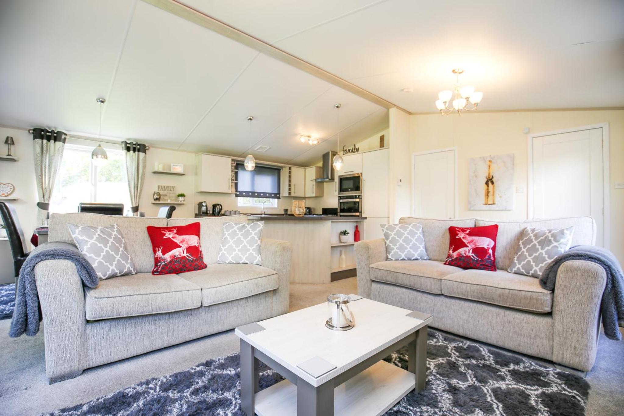 Mobile Home photo 1