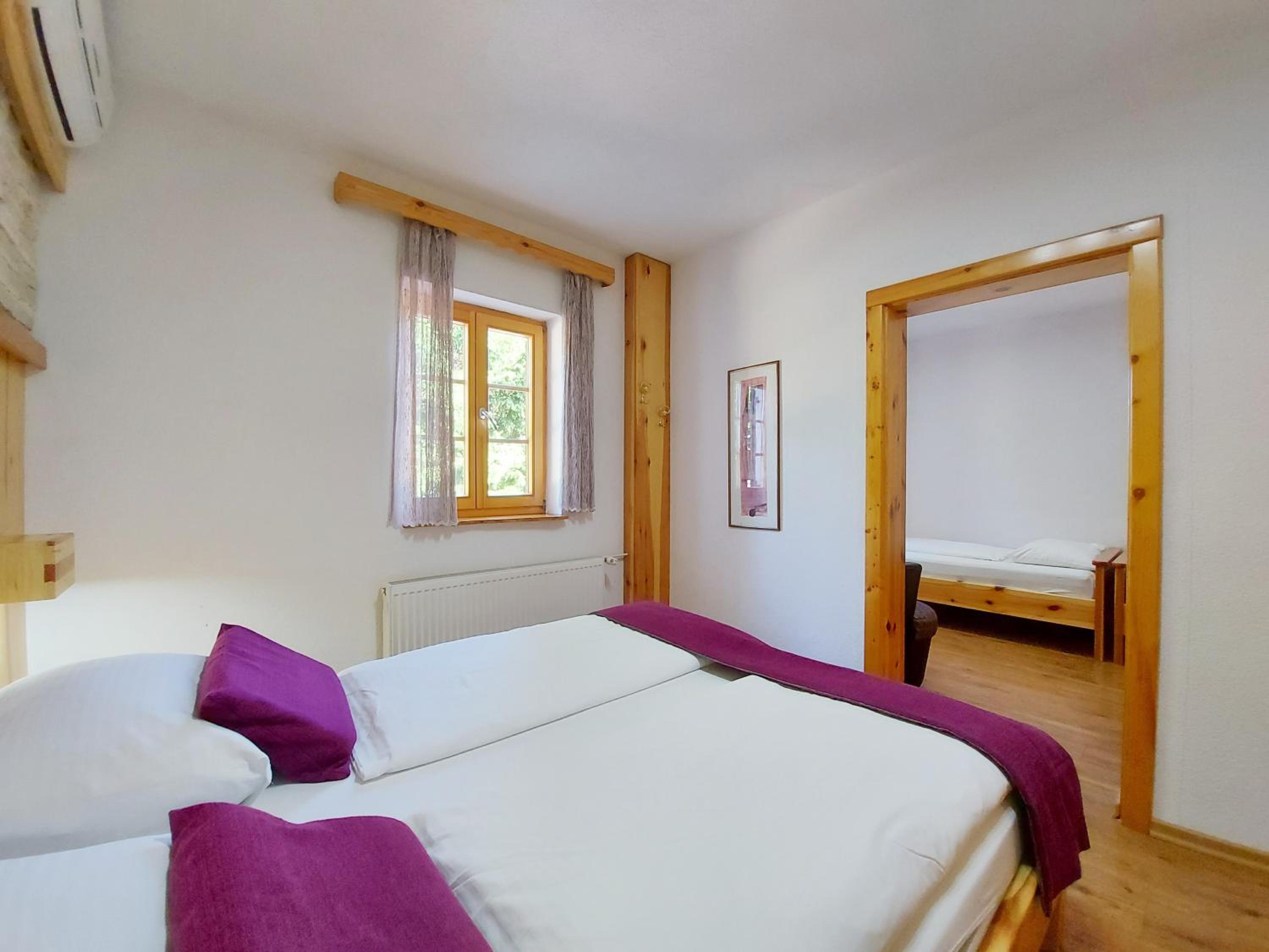 Superior Quadruple Room photo 3