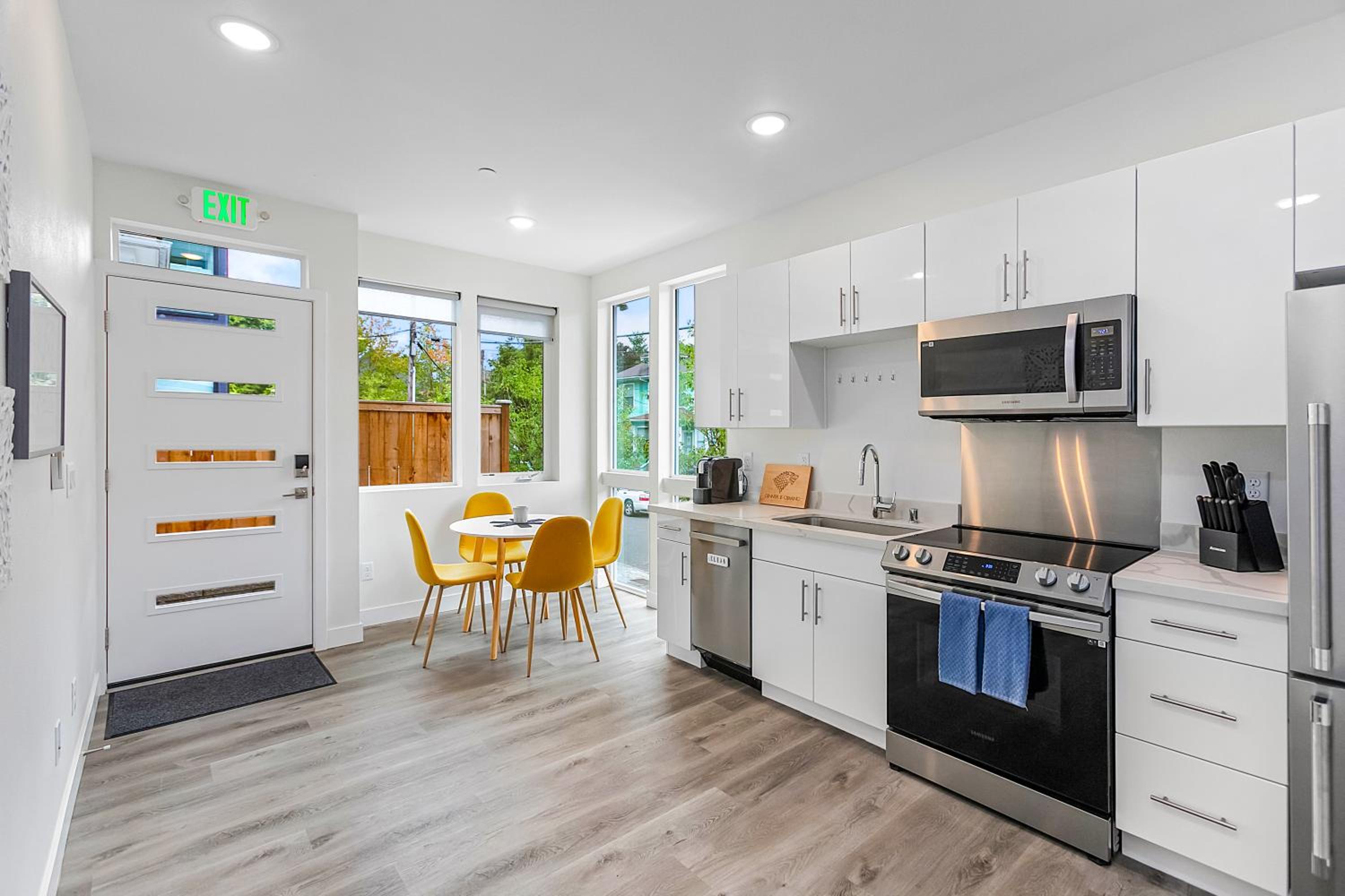 Double Room - Photo 3