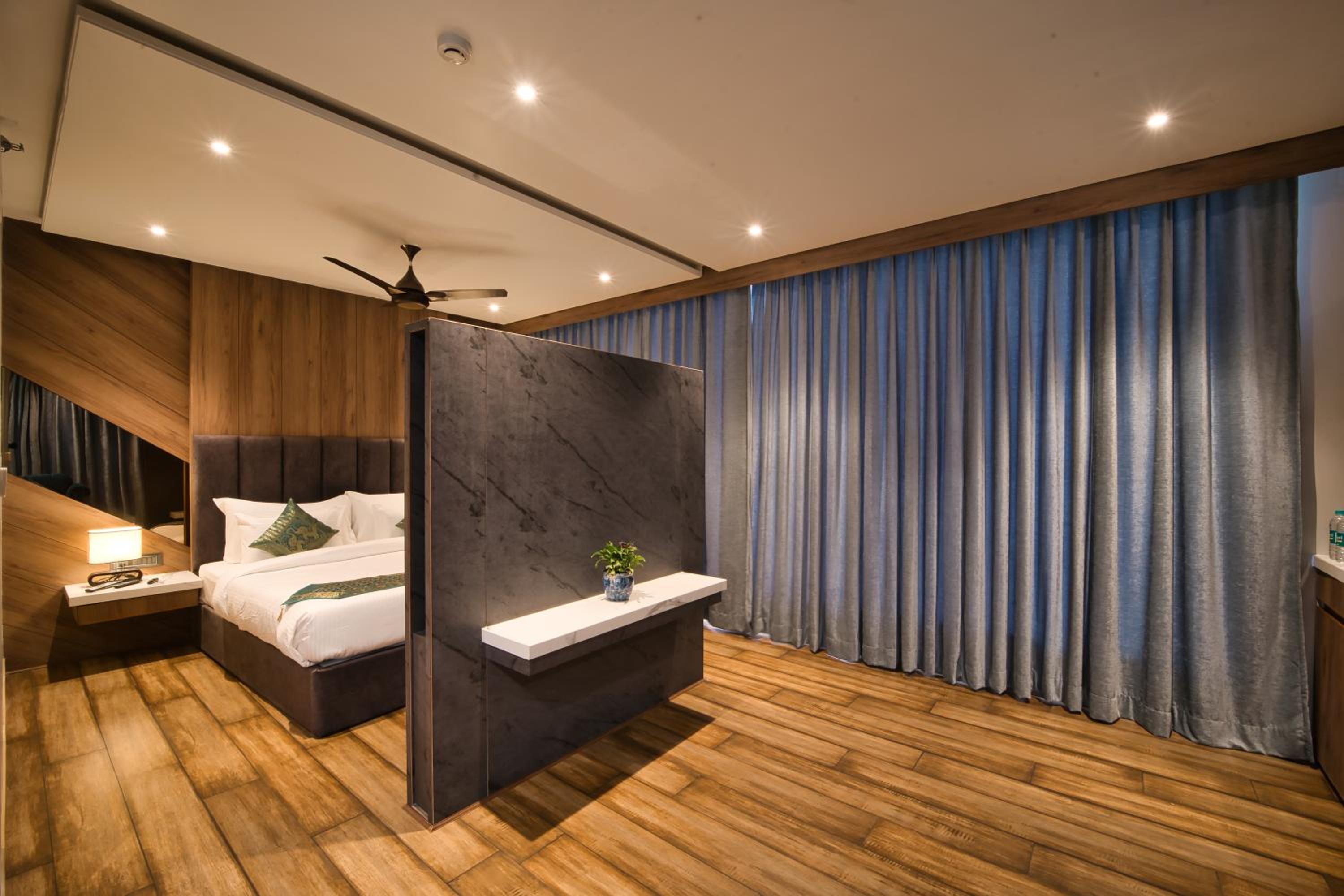 Privilege Suite - Photo 9