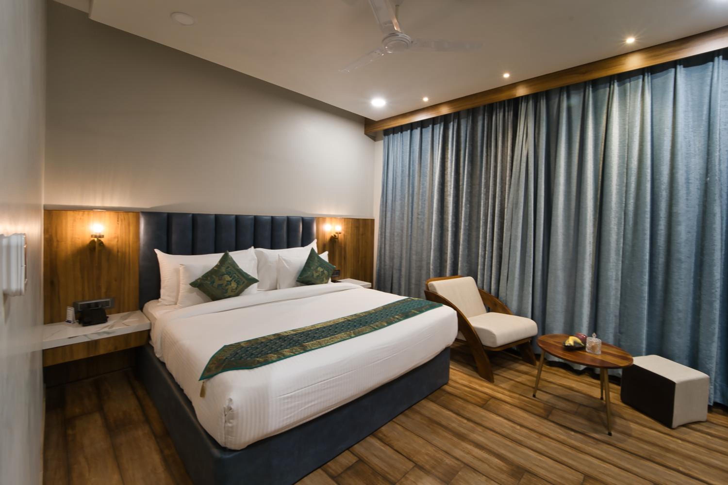 Premier Room - Photo 10