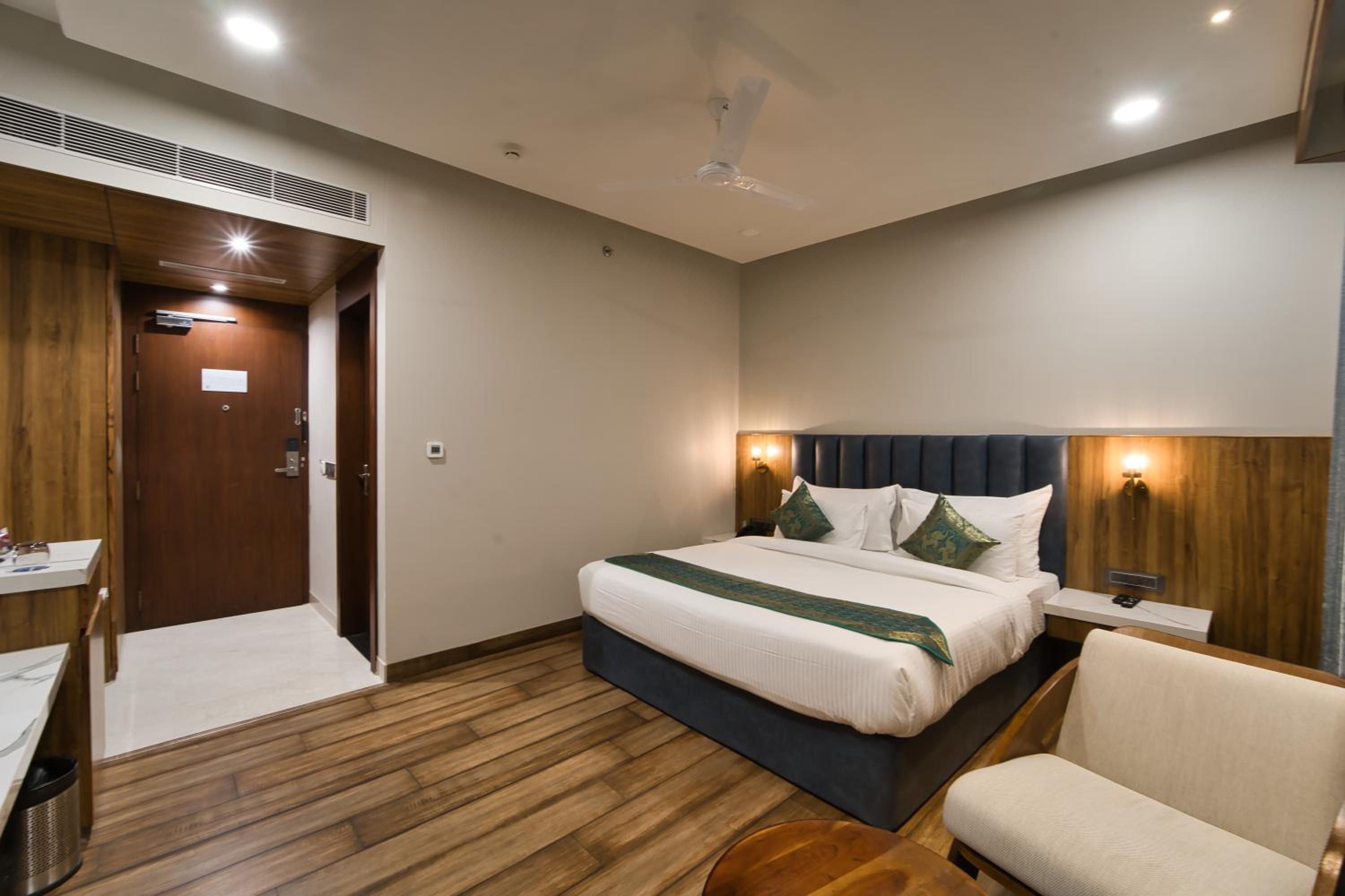 Premier Room - Photo 5