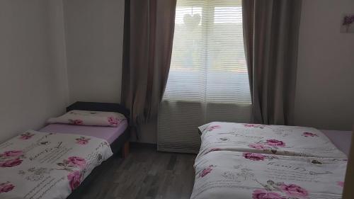 Apartment - Ground Floor photo 3