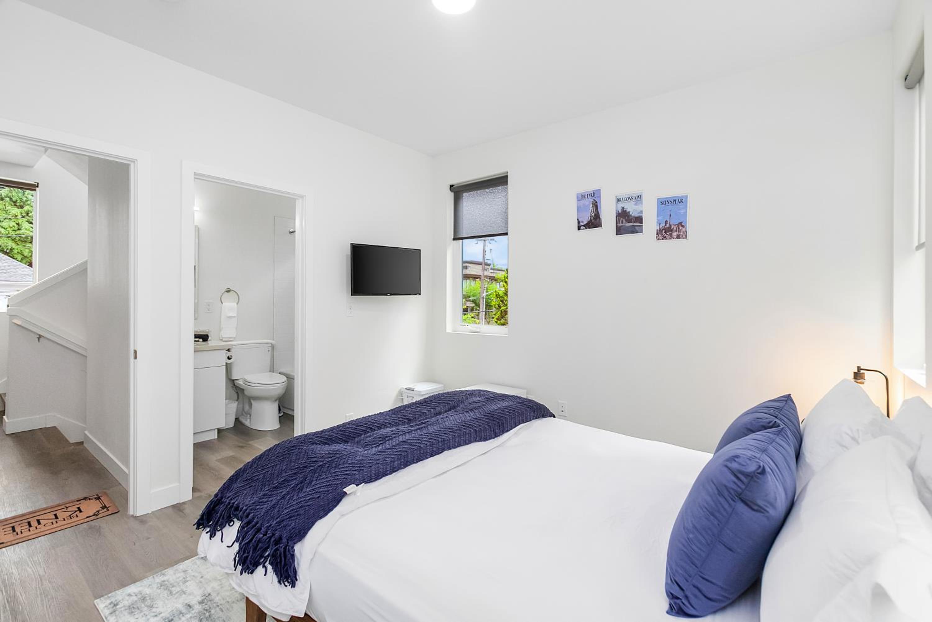 Double Room - Photo 9