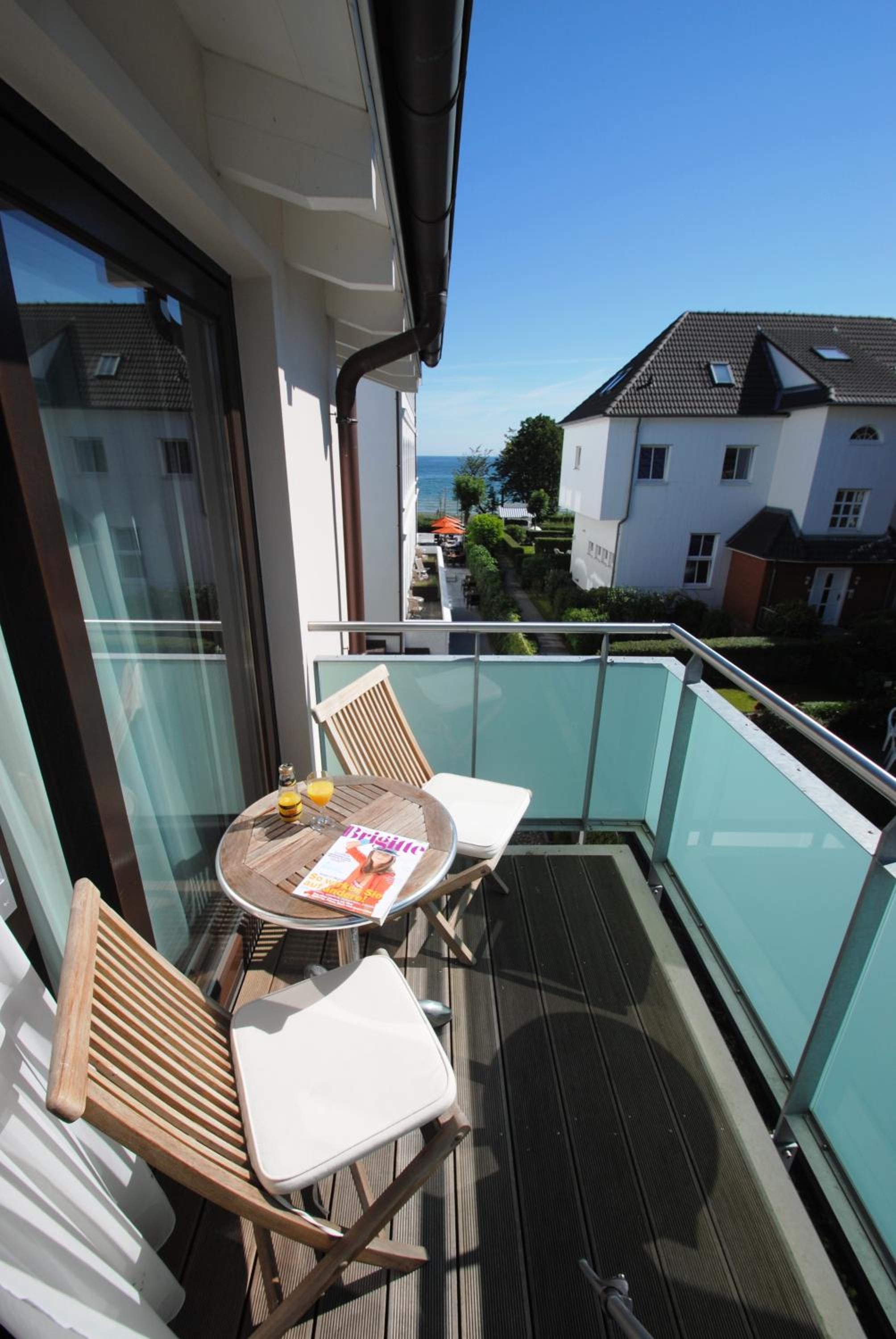 Double Room with Partial Sea View - Photo 9