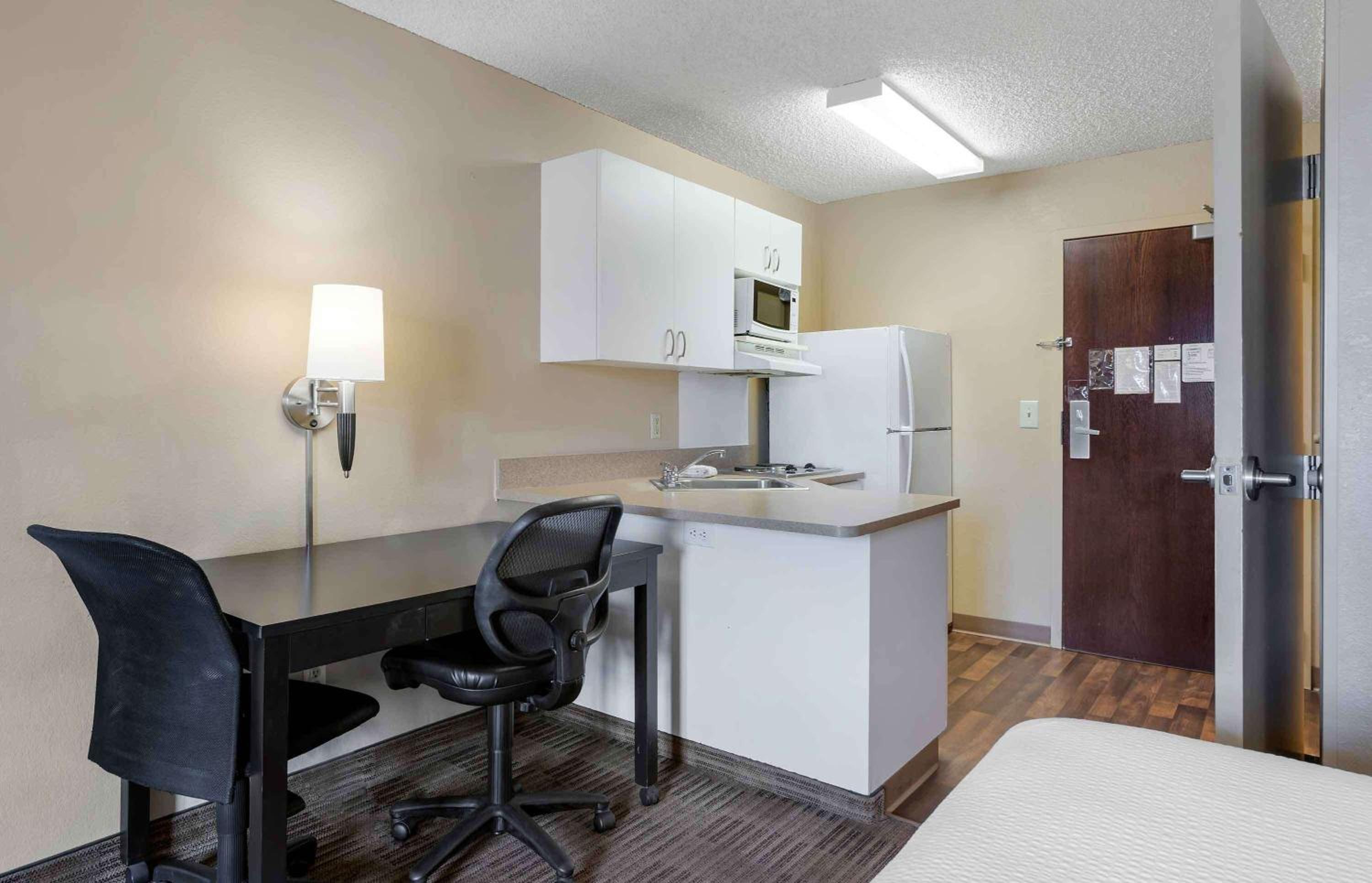 Studio with 2 Double Beds - Non-Smoking - Photo 10