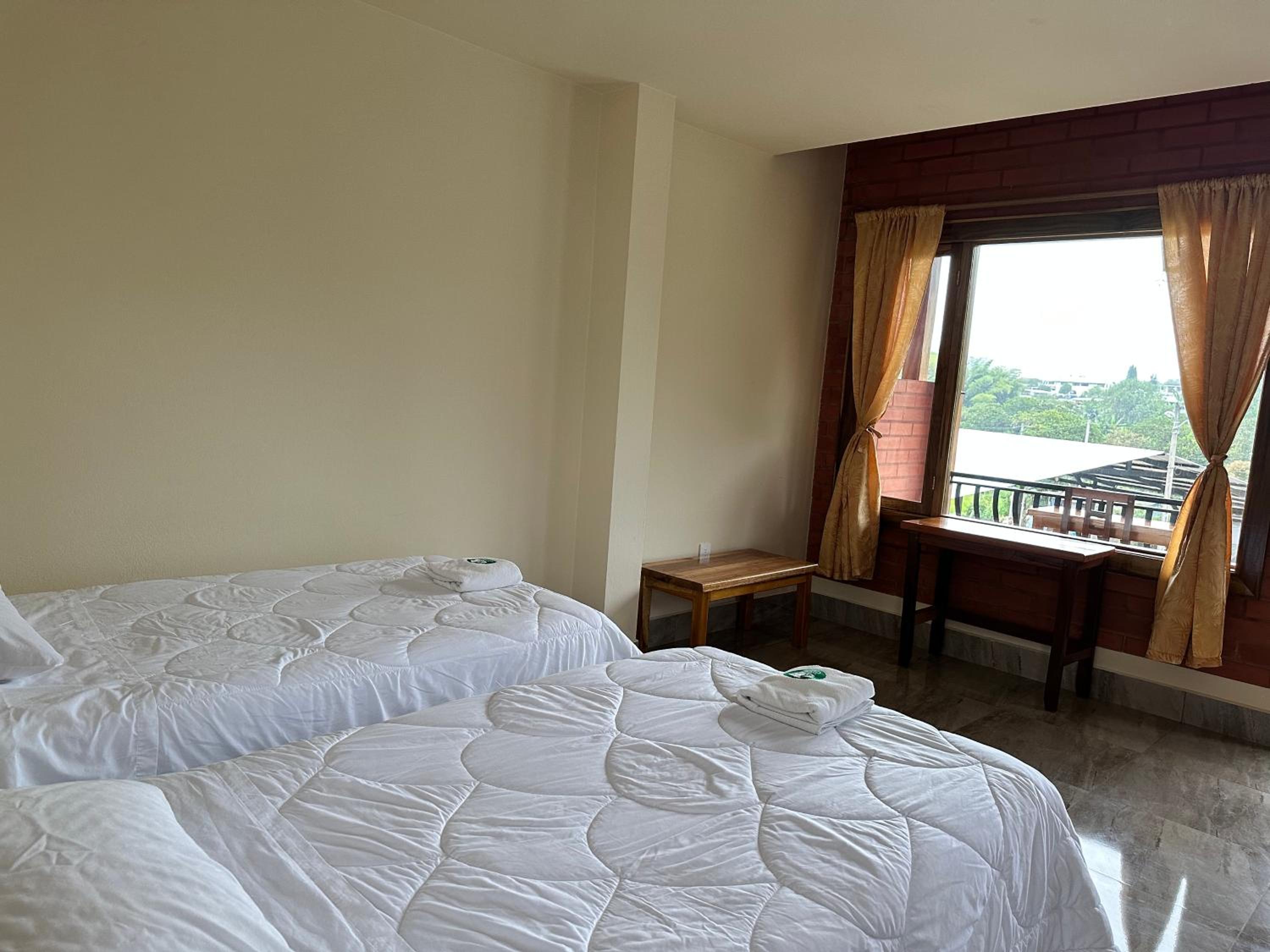 Twin Room with Mountain View photo 1