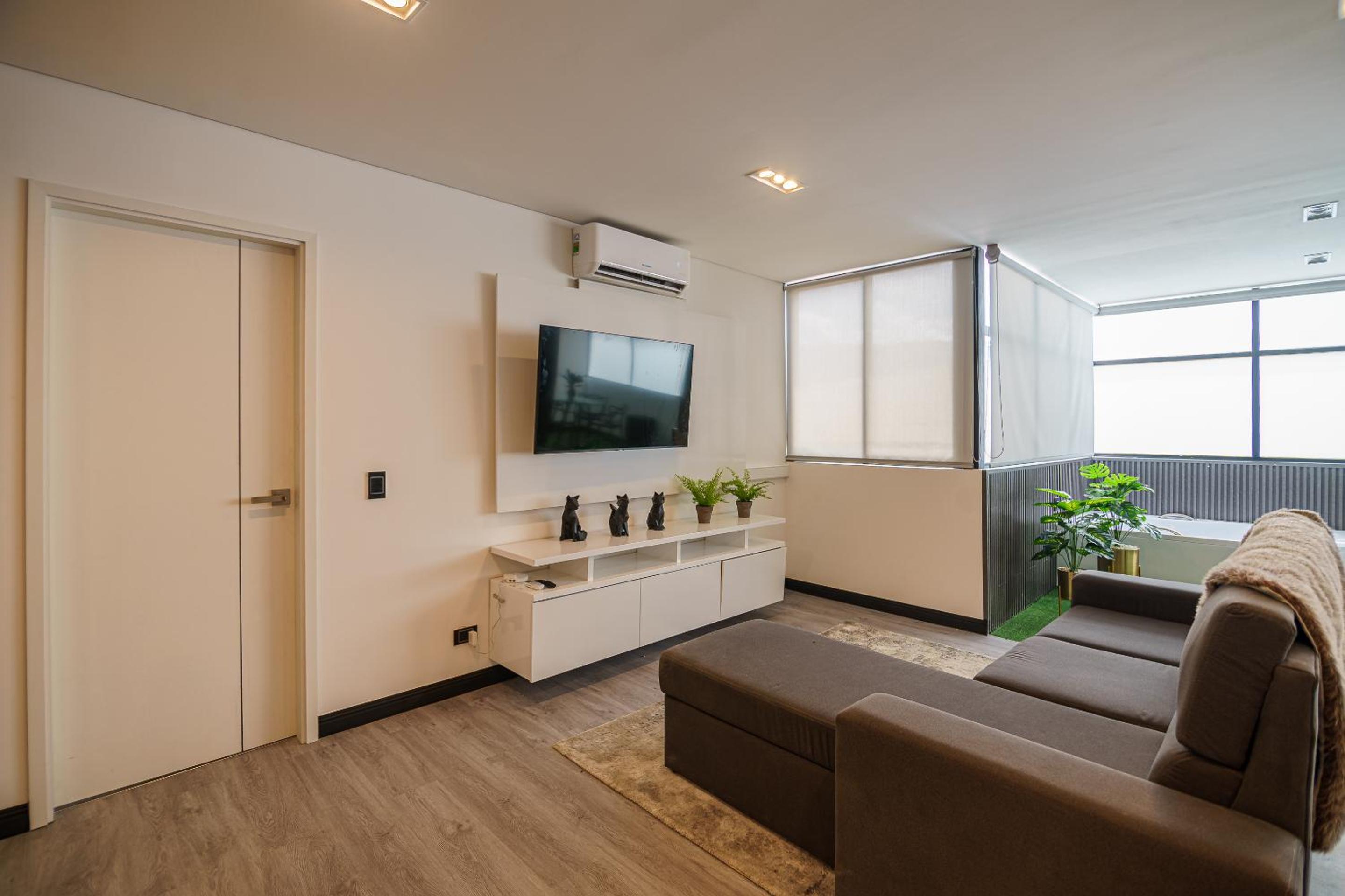 Penthouse Apartment