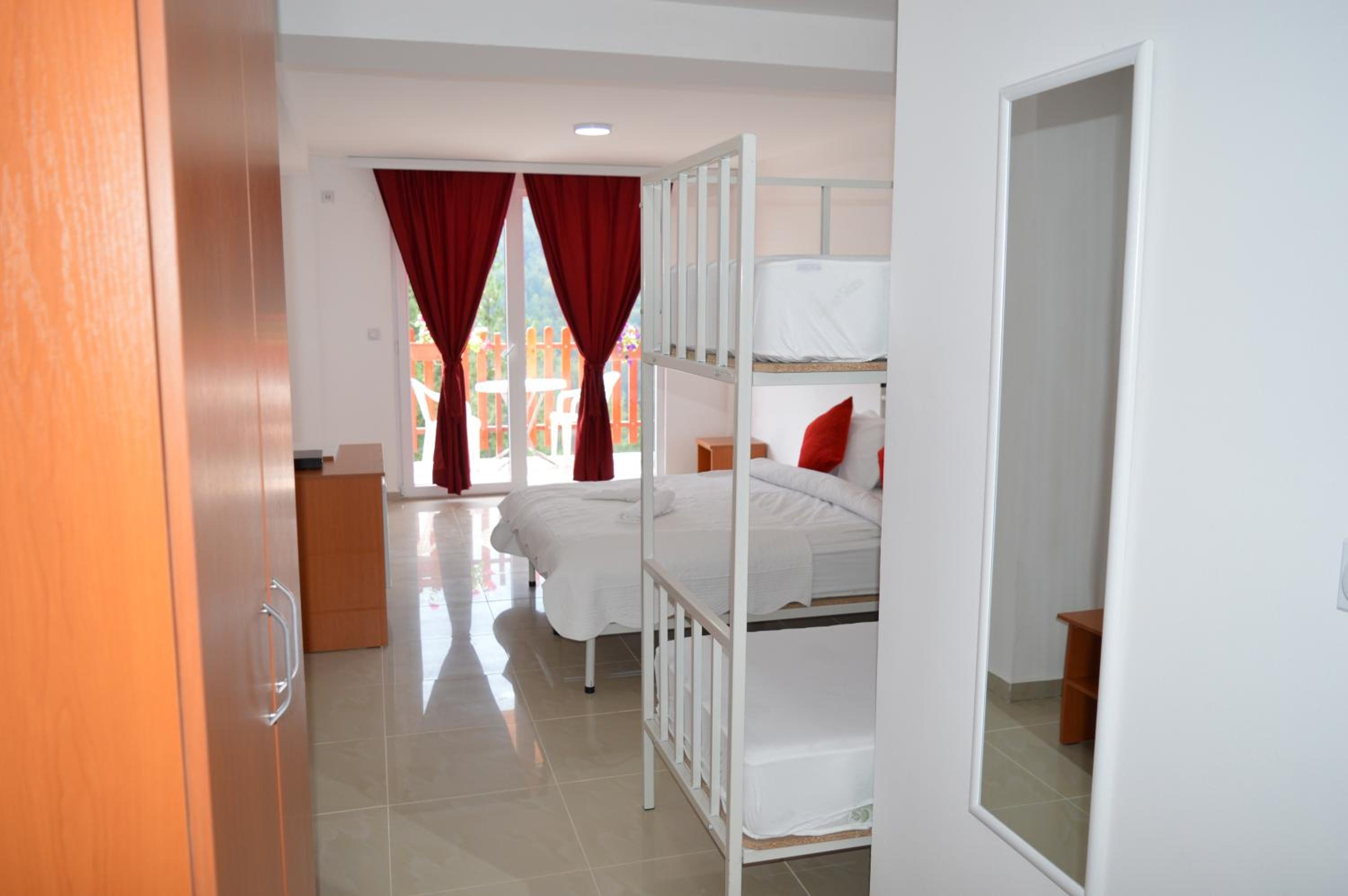 Single Room photo 1