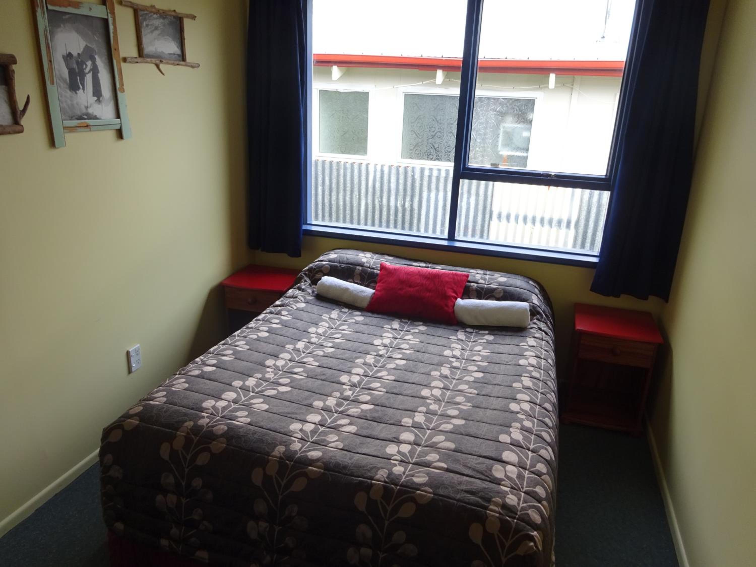 Double Room with Shared Bathroom photo 1
