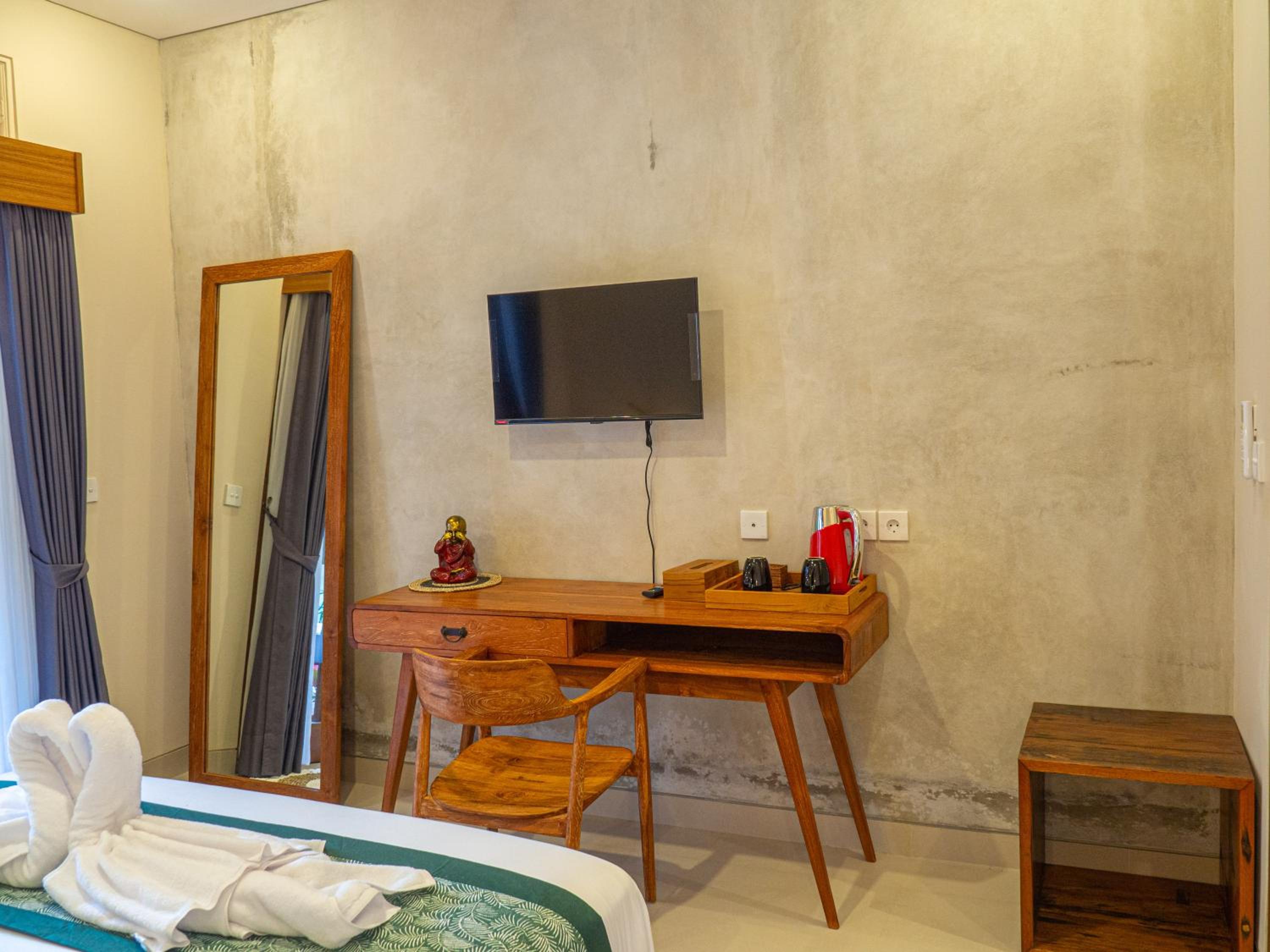 Double Room with Balcony - Photo 28