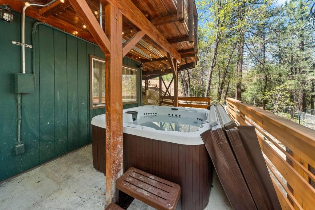 Three-Bedroom Chalet photo 2
