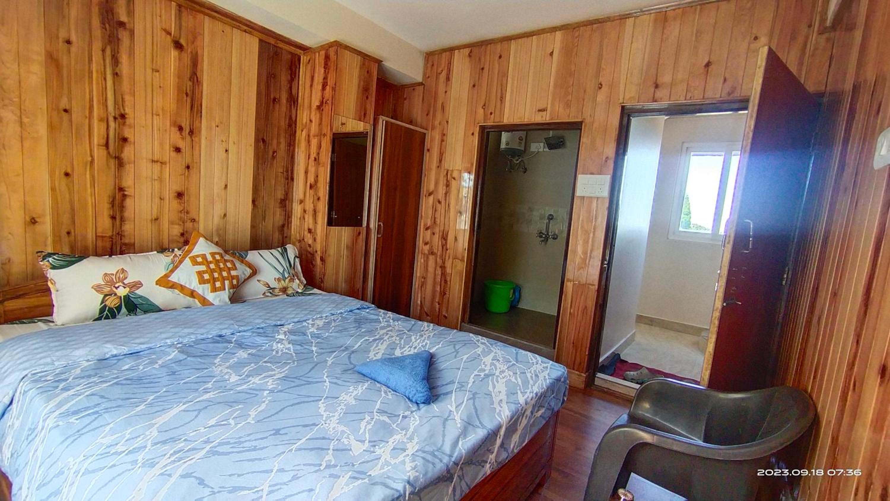 Double Room with Private Bathroom
