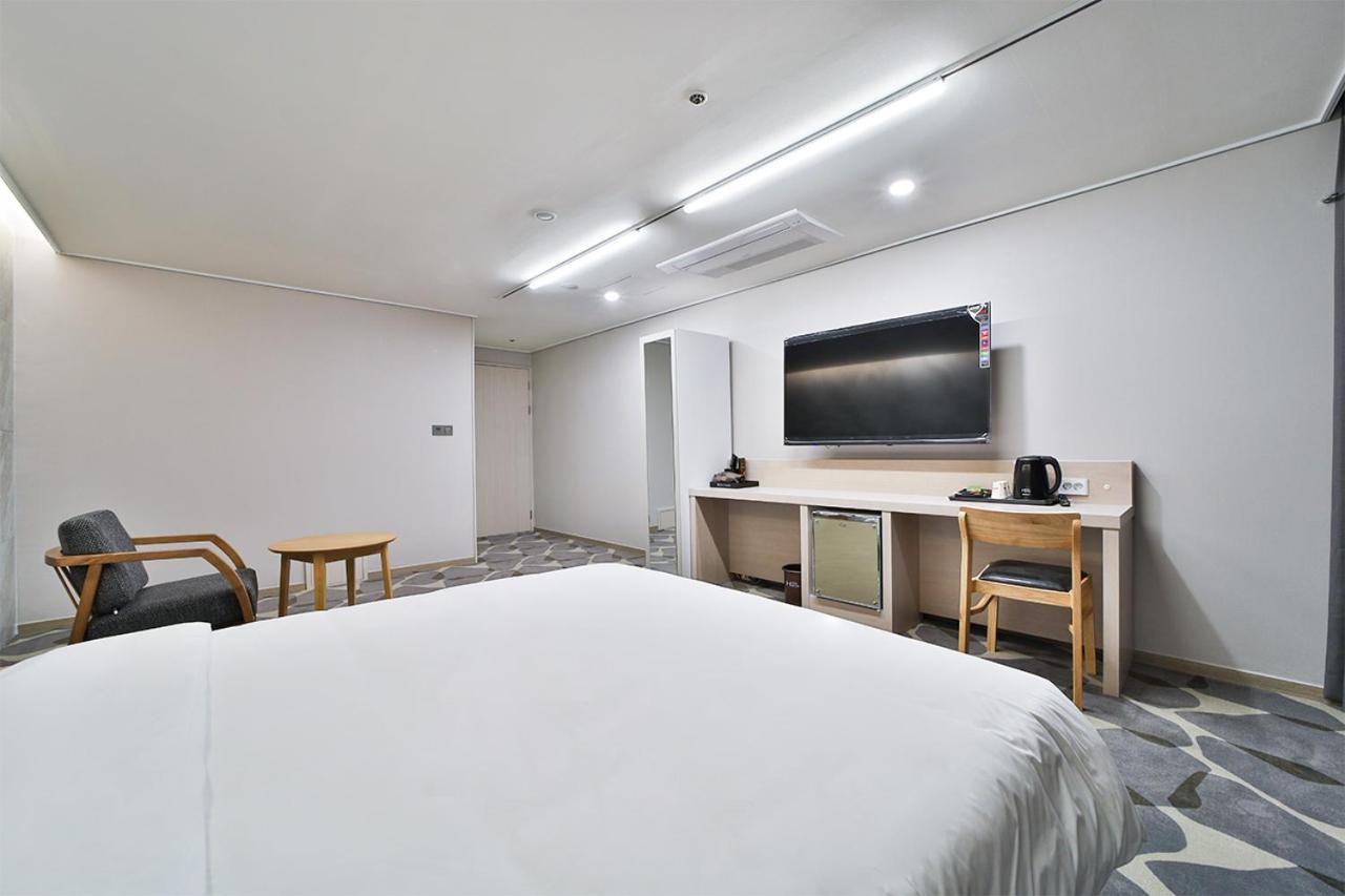 Deluxe Double Room - Photo 3