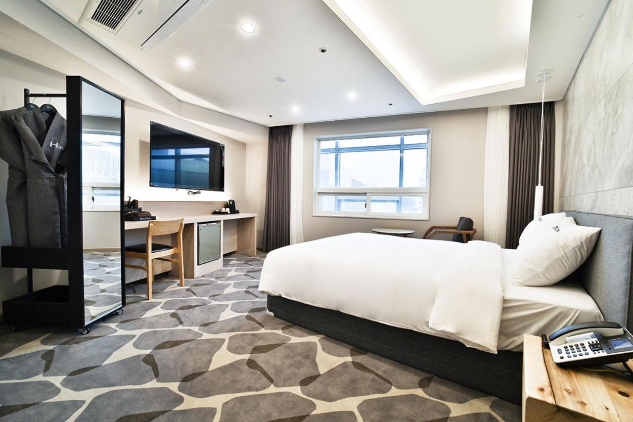 Standard Double Room - Photo 5