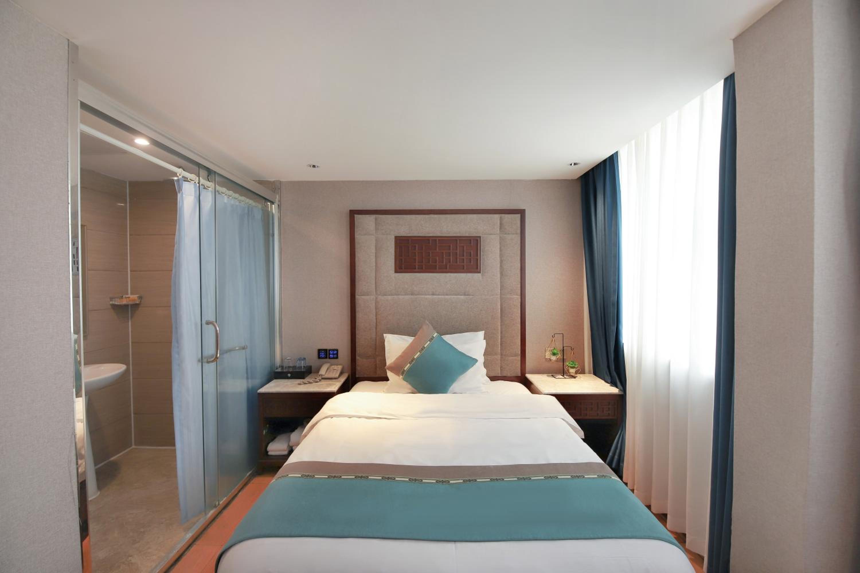 Fashion Queen Room photo 3