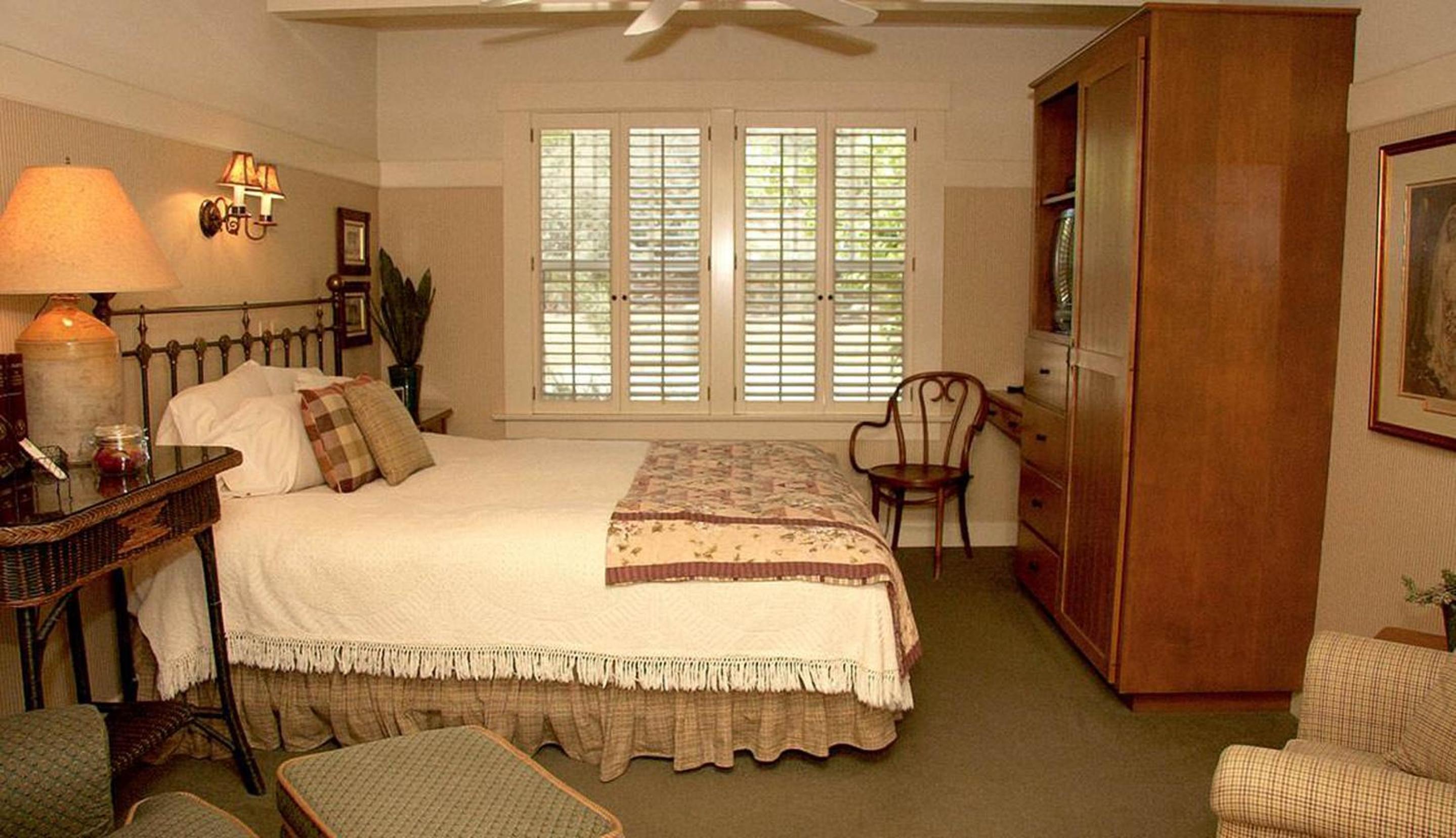 Lodge Room 1 - Photo 2