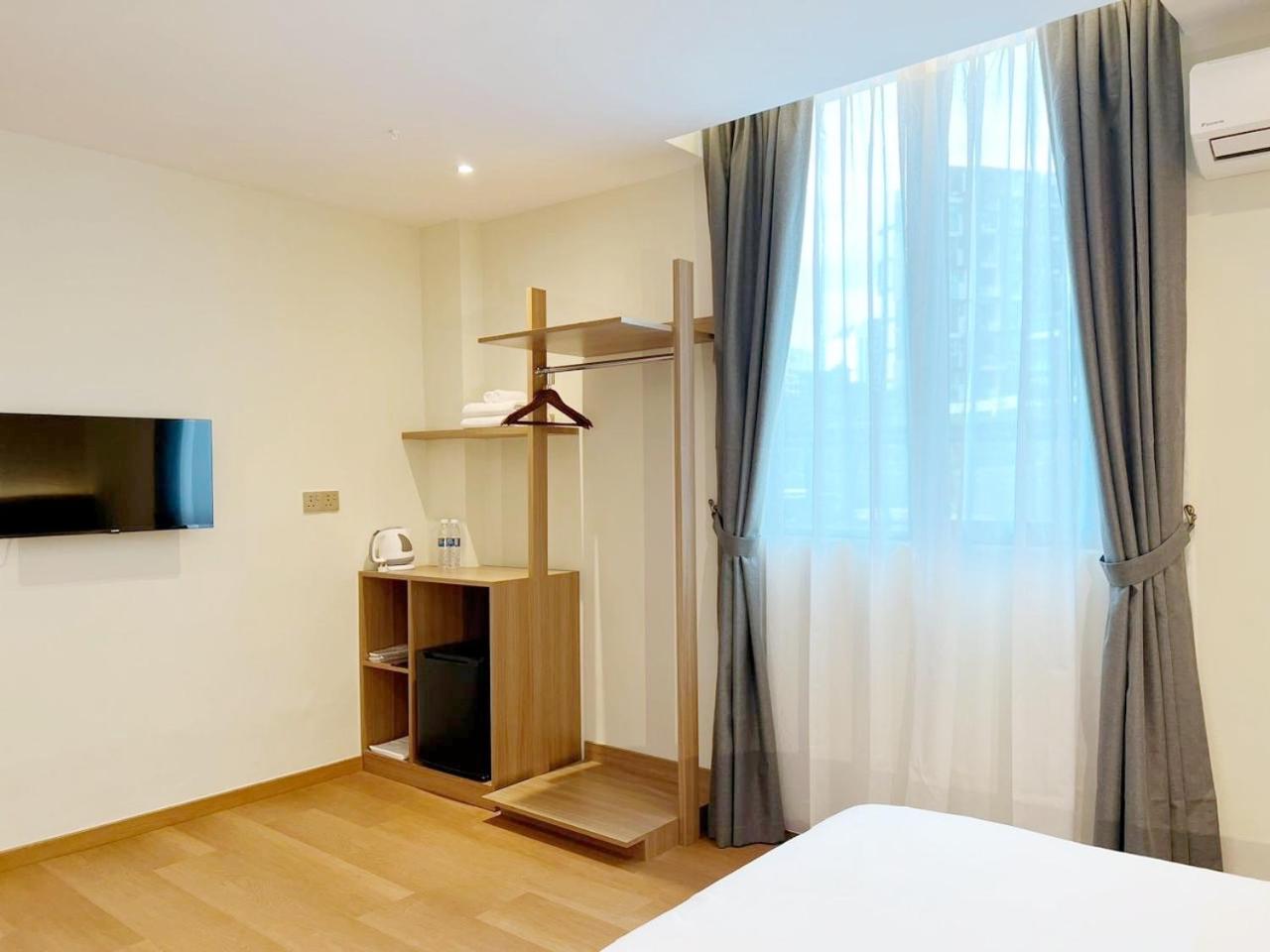 Deluxe Triple Room - Photo 3