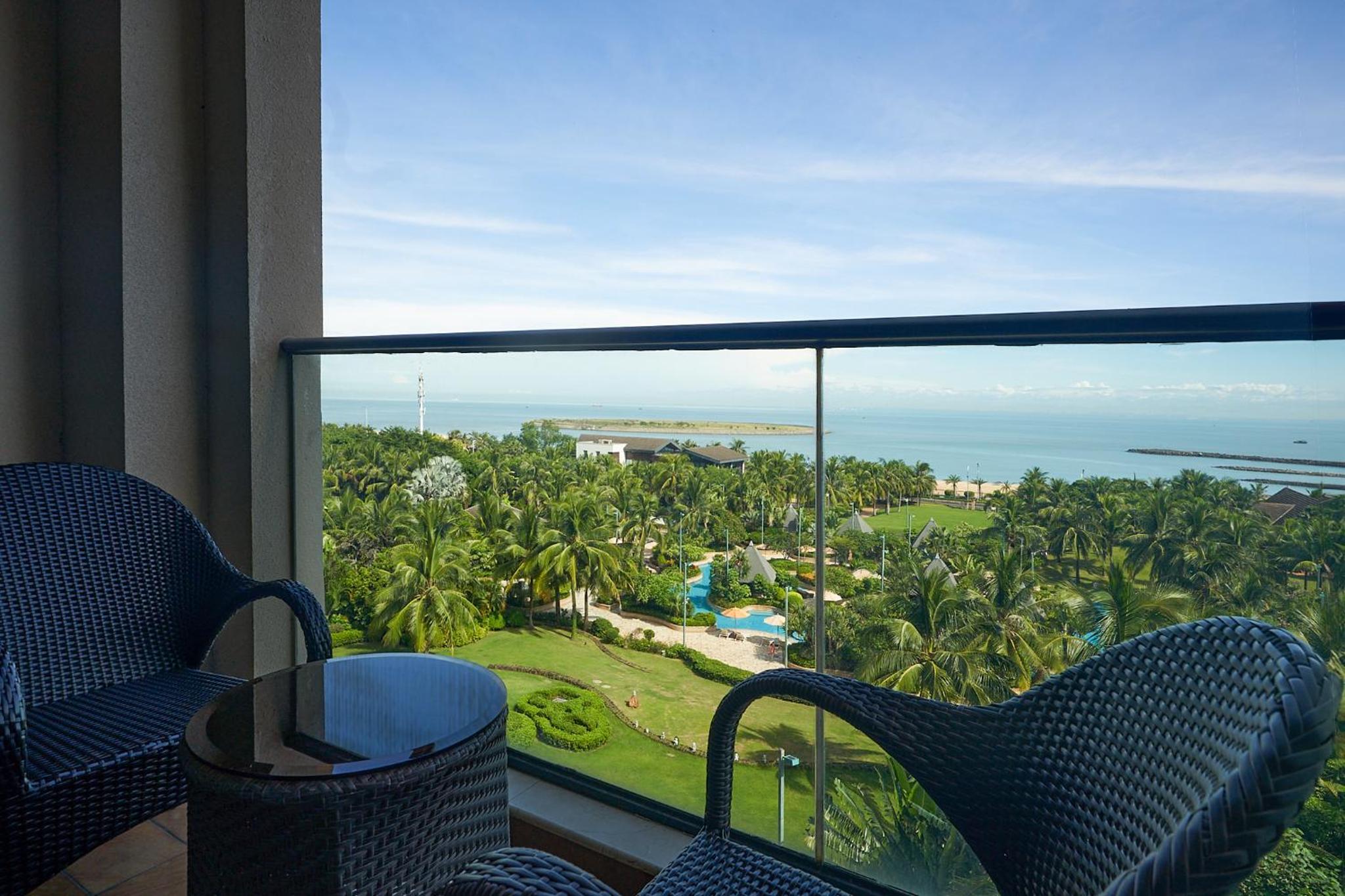 Executive Room with Two Single Beds - Ocean View photo 3