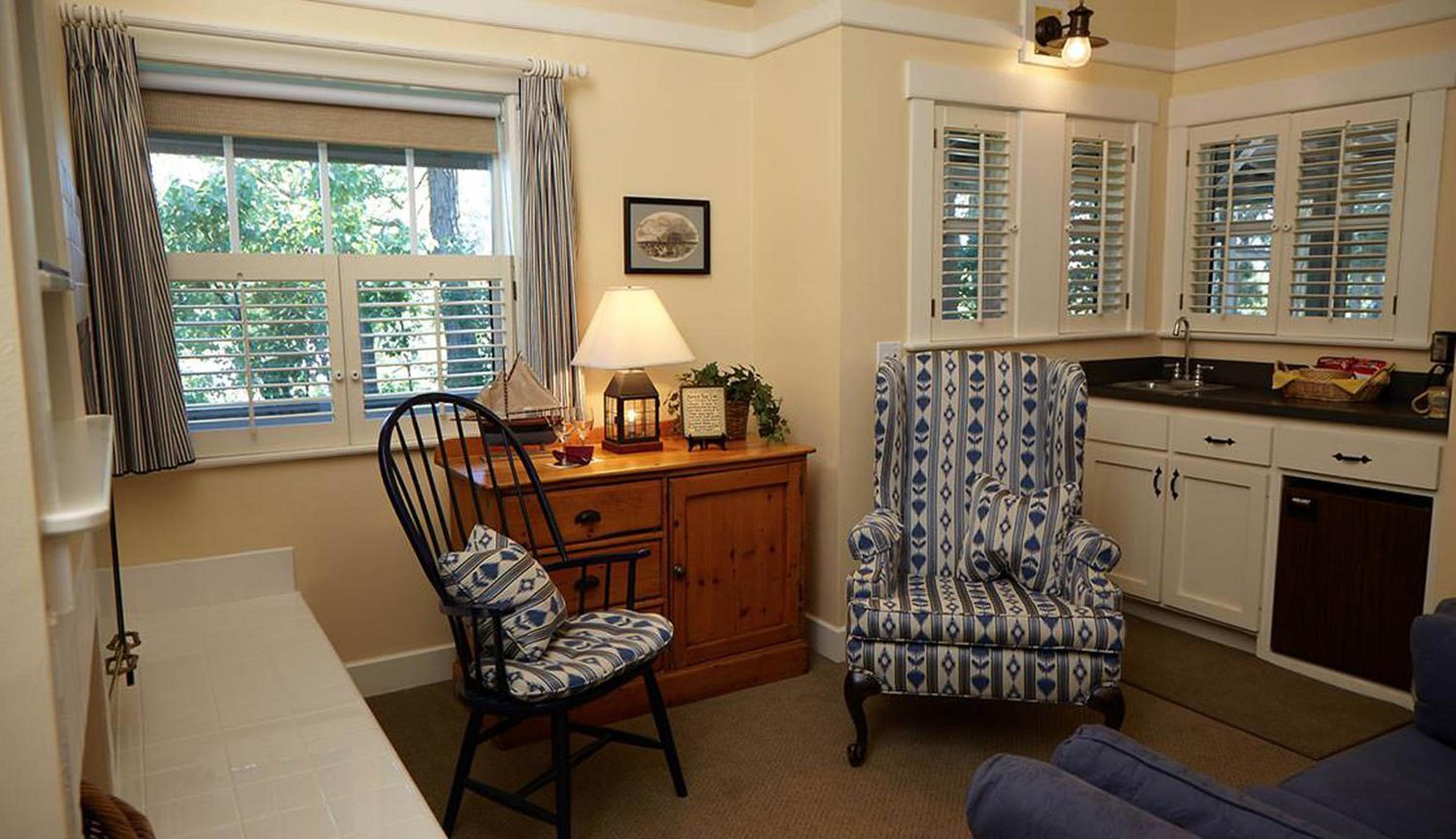 Standard King Room