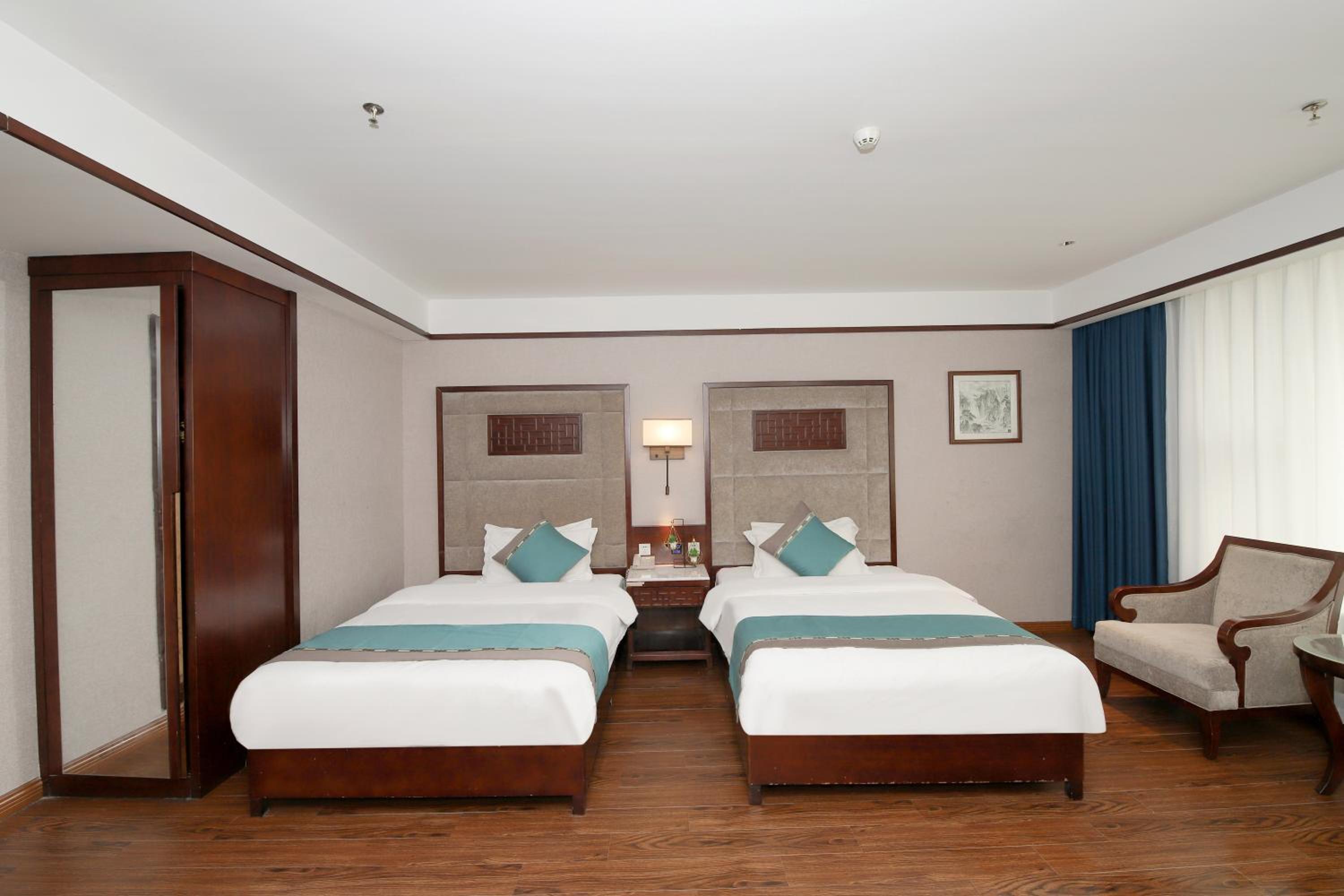Executive Twin Room photo 3