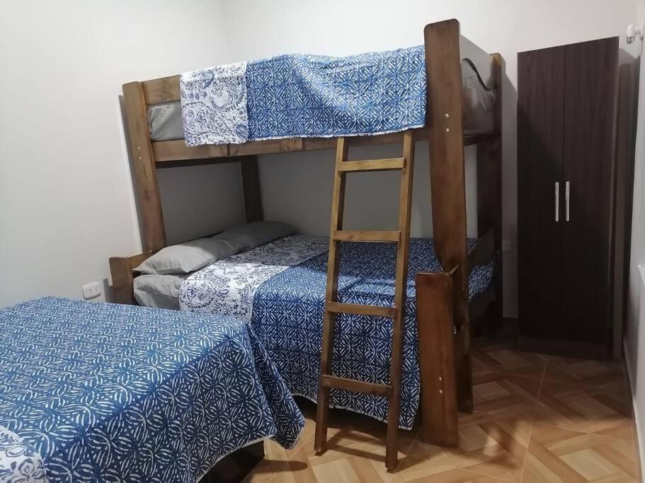 One-Bedroom House photo 2