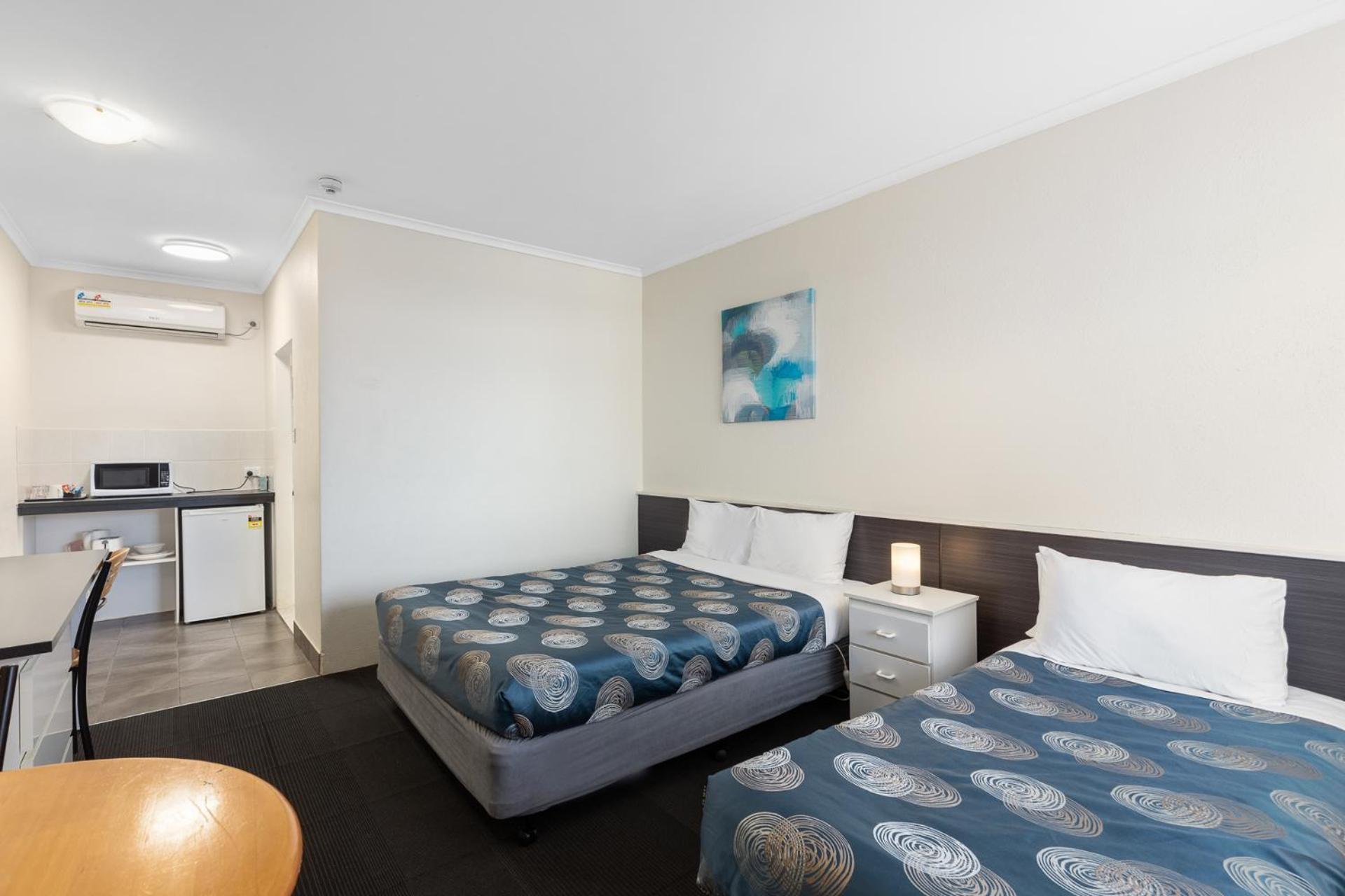 Superior Twin Room - Photo 6